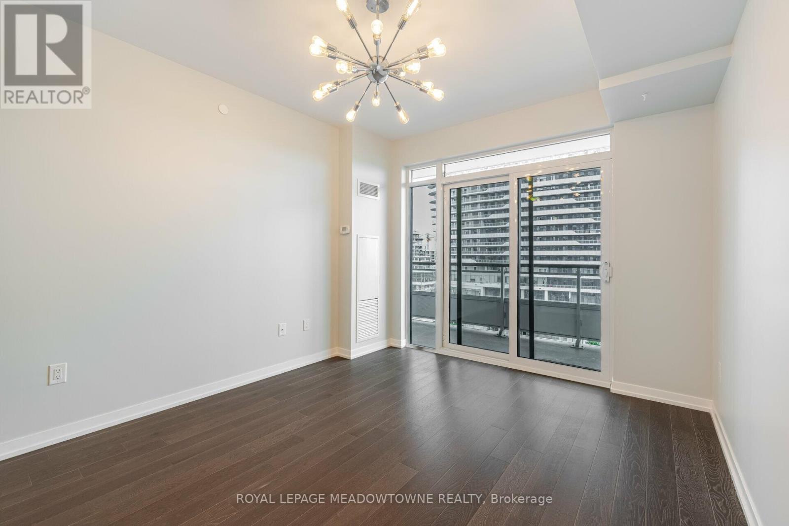 802 - 2560 Eglinton Avenue W, Mississauga, Ontario  L5M 0Y3 - Photo 14 - W12539096