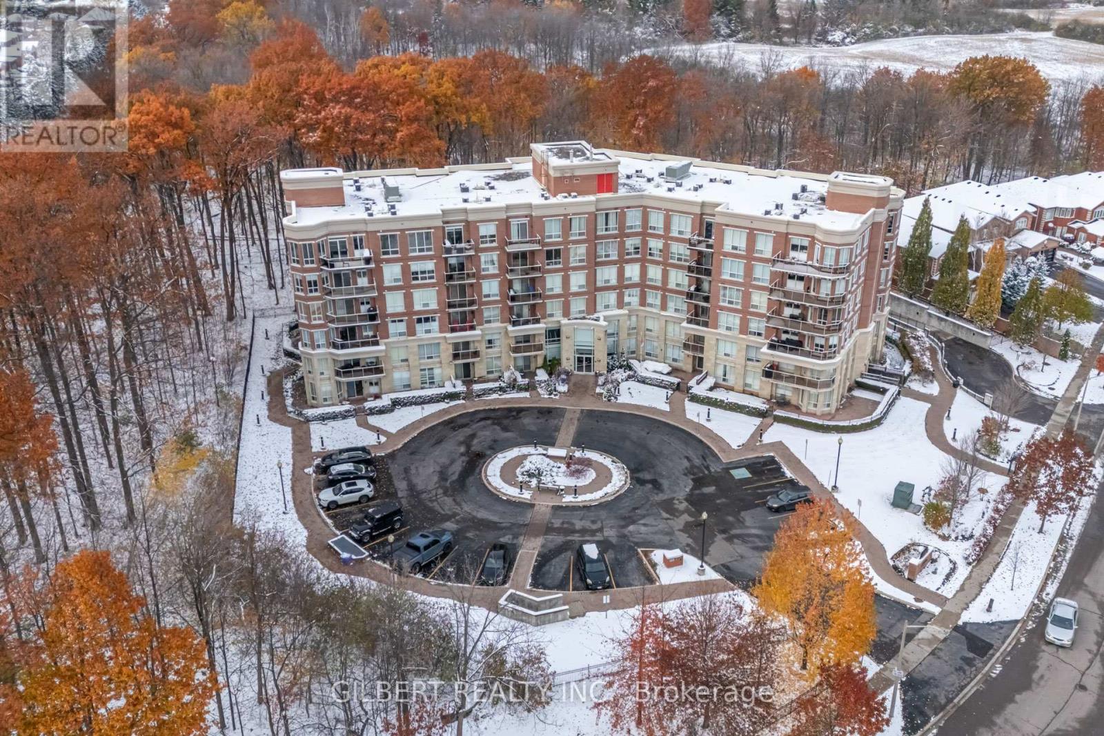 304 - 483 Faith Drive, Mississauga, Ontario  L5R 0A1 - Photo 2 - W12539112