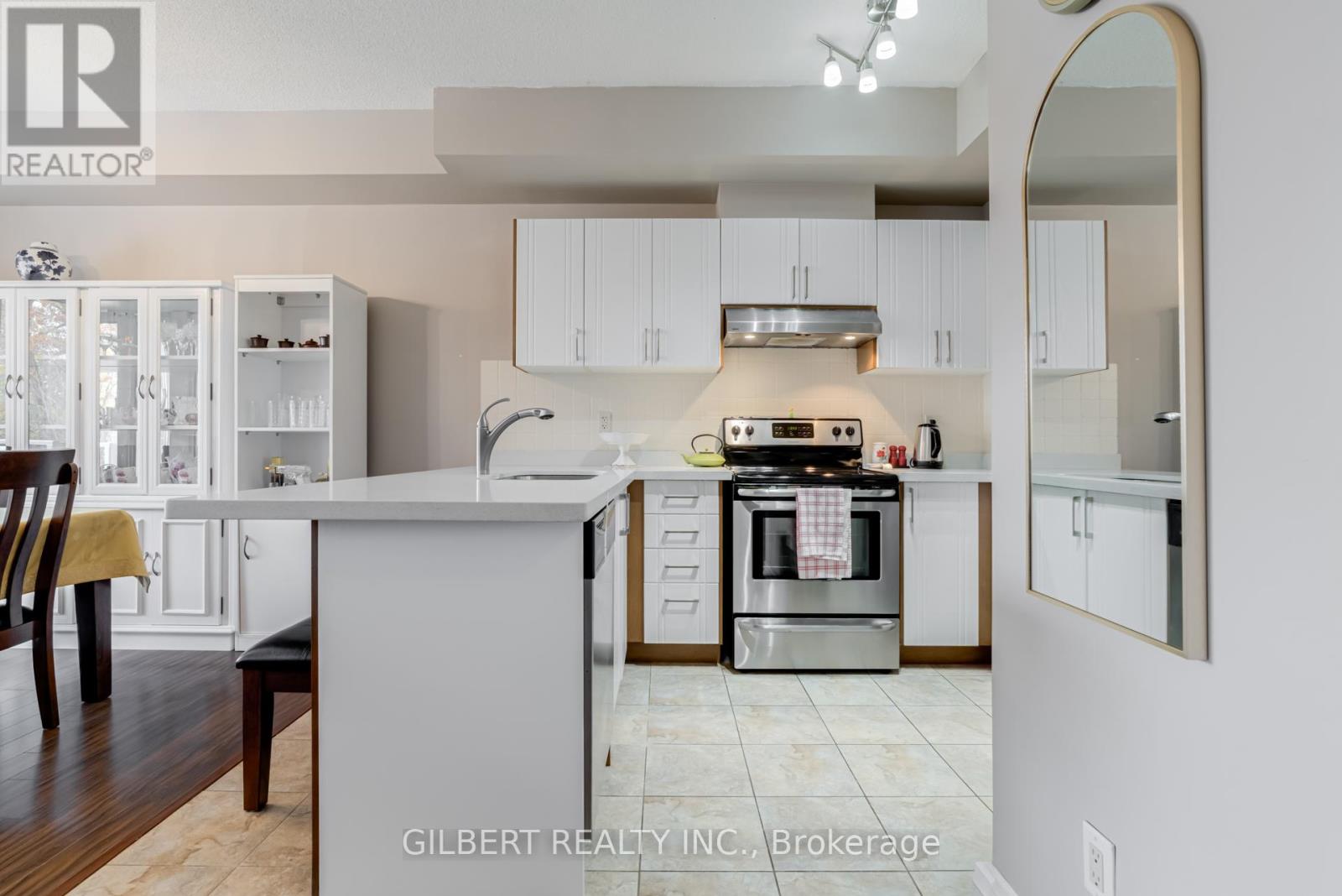 304 - 483 Faith Drive, Mississauga, Ontario  L5R 0A1 - Photo 6 - W12539112