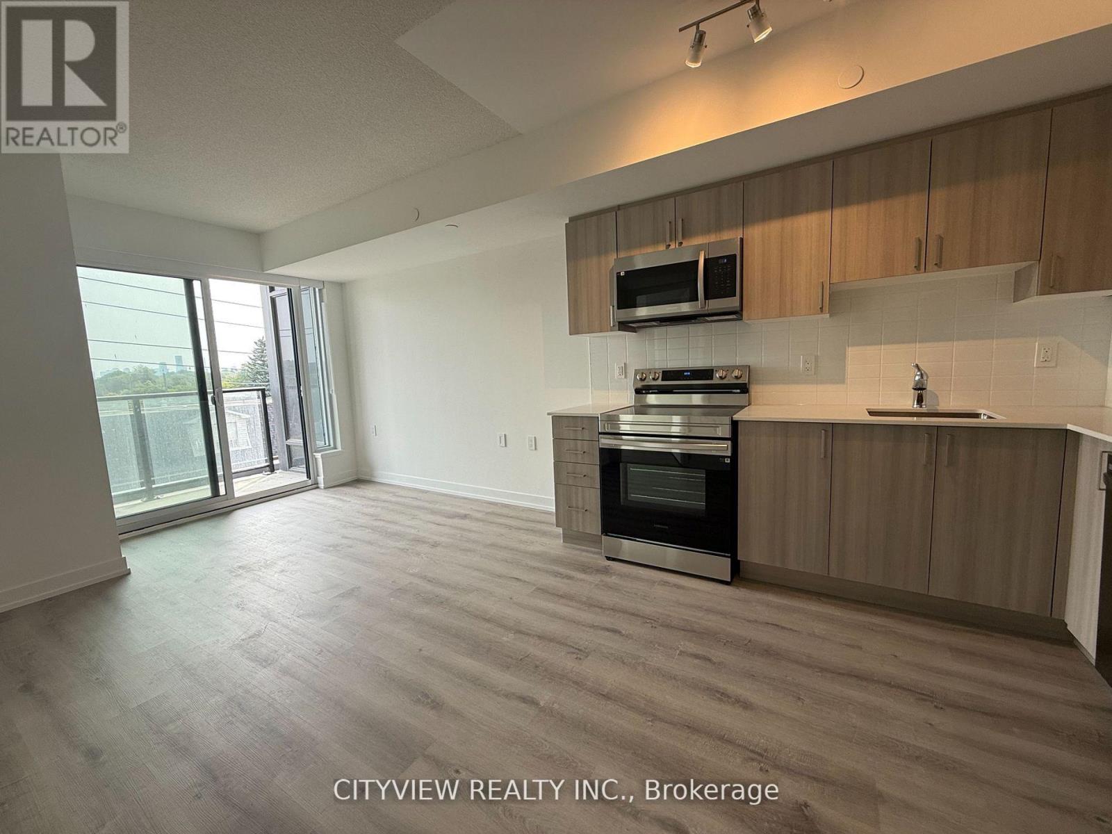 413 - 556 Marlee Avenue, Toronto, Ontario  M6B 0B1 - Photo 8 - W12539116