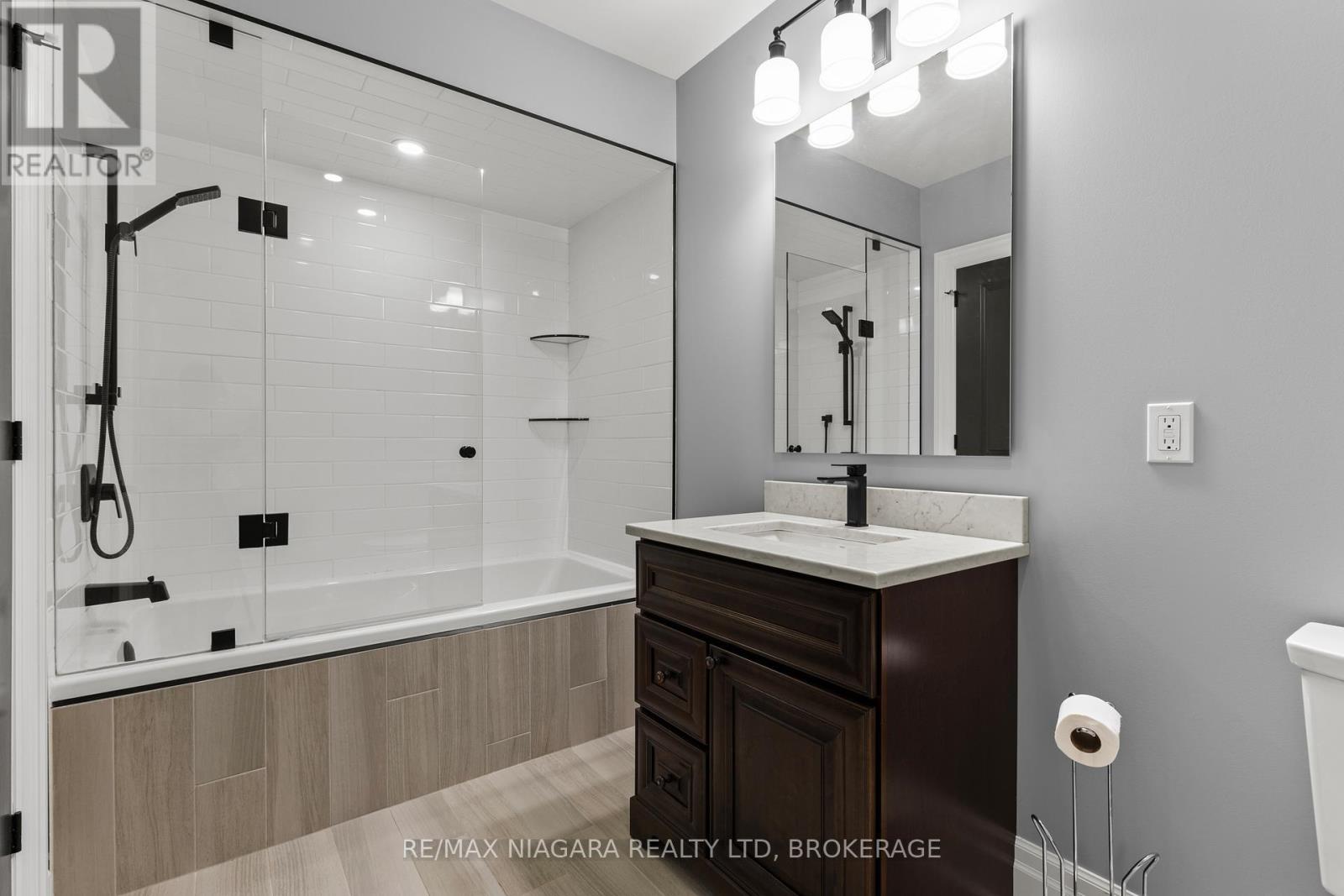 3 Fedorkow Lane, Niagara-On-The-Lake, Ontario L0S 1P0 - Photo 30 - X12539162