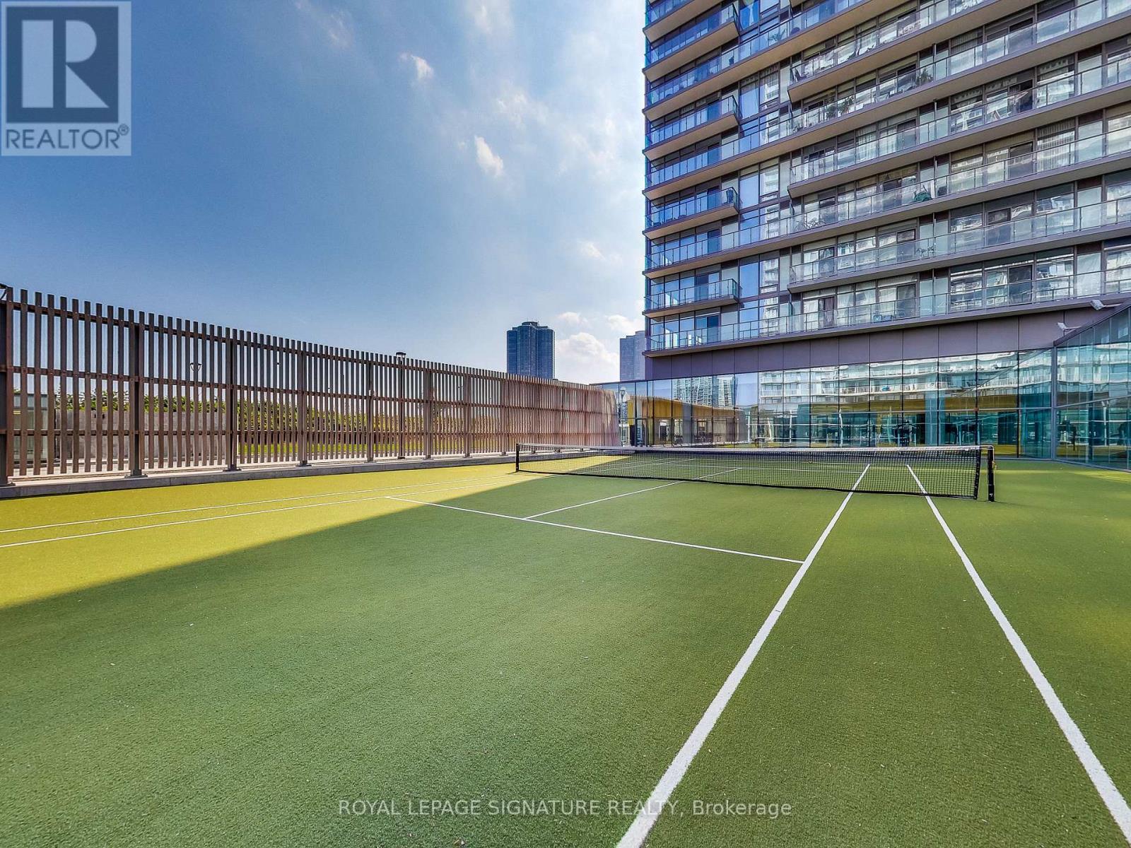 1207 - 105 The Queensway, Toronto, Ontario  M6S 5B5 - Photo 30 - W12447569