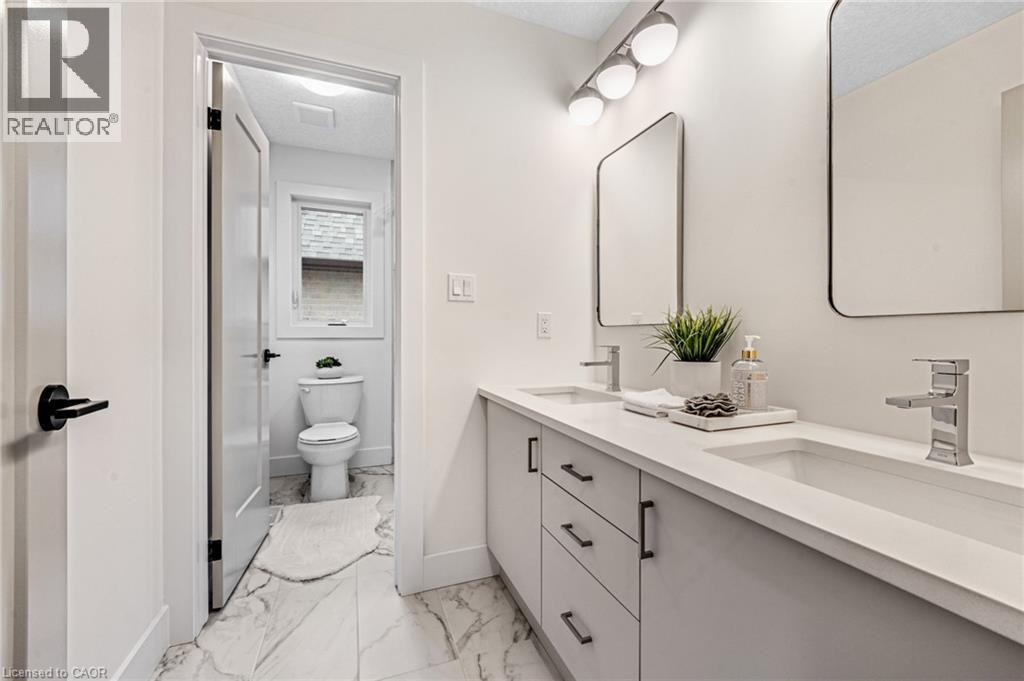 83 Dunnigan Drive, Kitchener, Ontario  N2B 3W5 - Photo 27 - 40786997