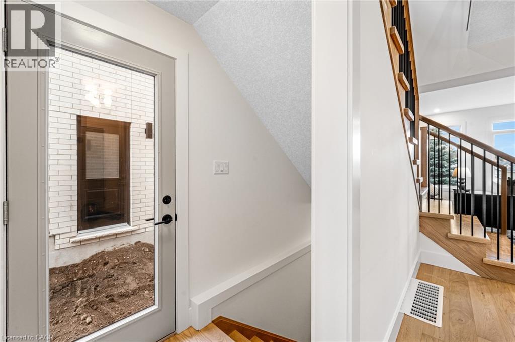 83 Dunnigan Drive, Kitchener, Ontario  N2B 3W5 - Photo 9 - 40786997