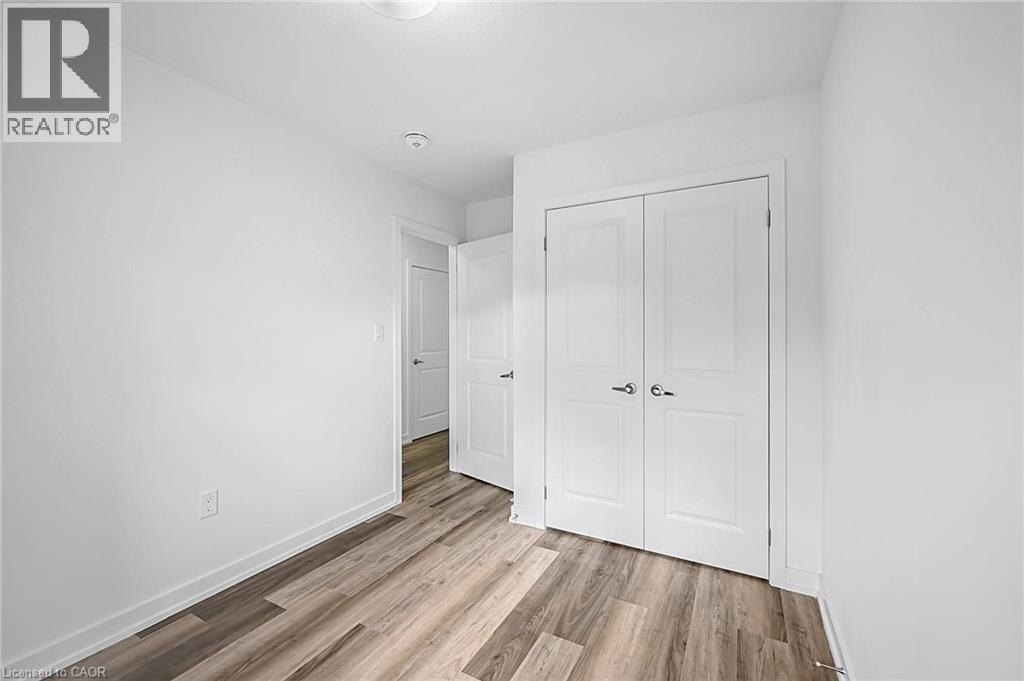 205 West Oak Trail Unit# 12, Kitchener, Ontario  N2R 0R9 - Photo 29 - 40785905