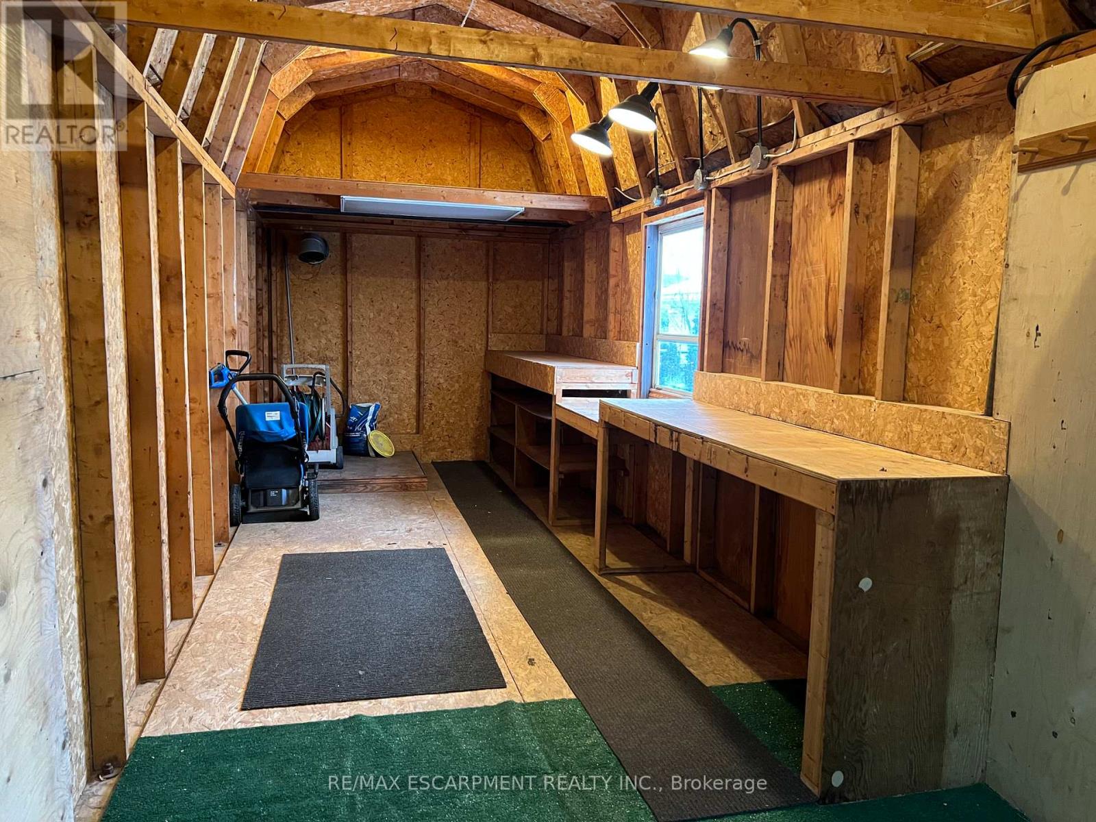 131 East 42nd Street, Hamilton, Ontario  L8T 3A2 - Photo 32 - X12538924