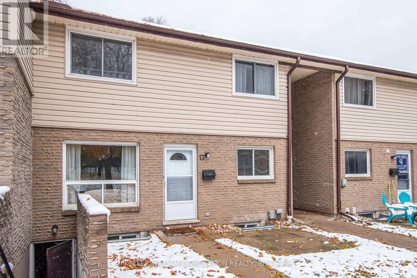 13 - 453 Albert Street, Waterloo, Ontario  N2L 5A7 - Photo 3 - X12538970
