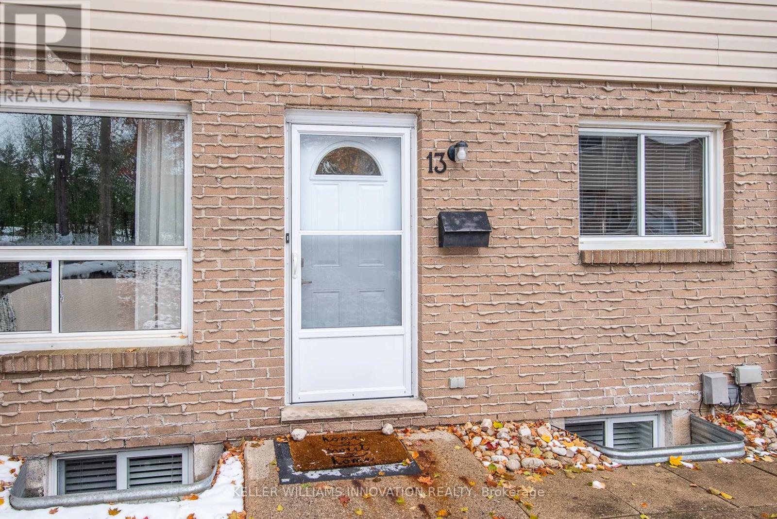 13 - 453 Albert Street, Waterloo, Ontario  N2L 5A7 - Photo 6 - X12538970