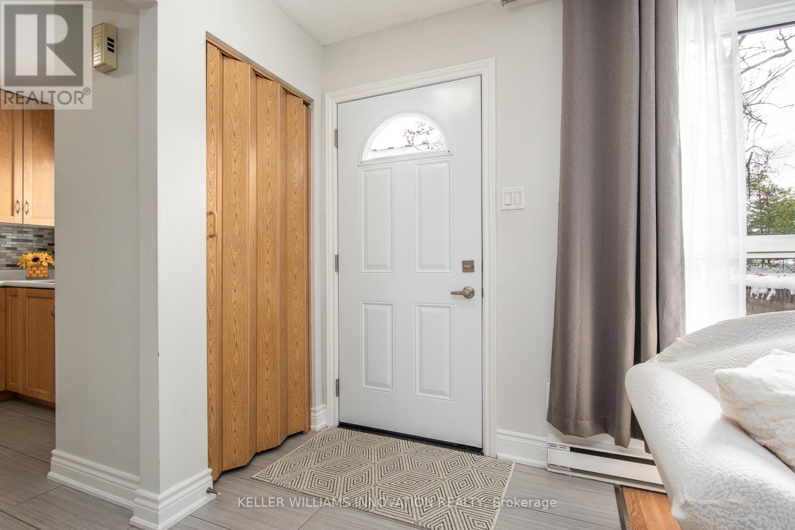 13 - 453 Albert Street, Waterloo, Ontario  N2L 5A7 - Photo 8 - X12538970