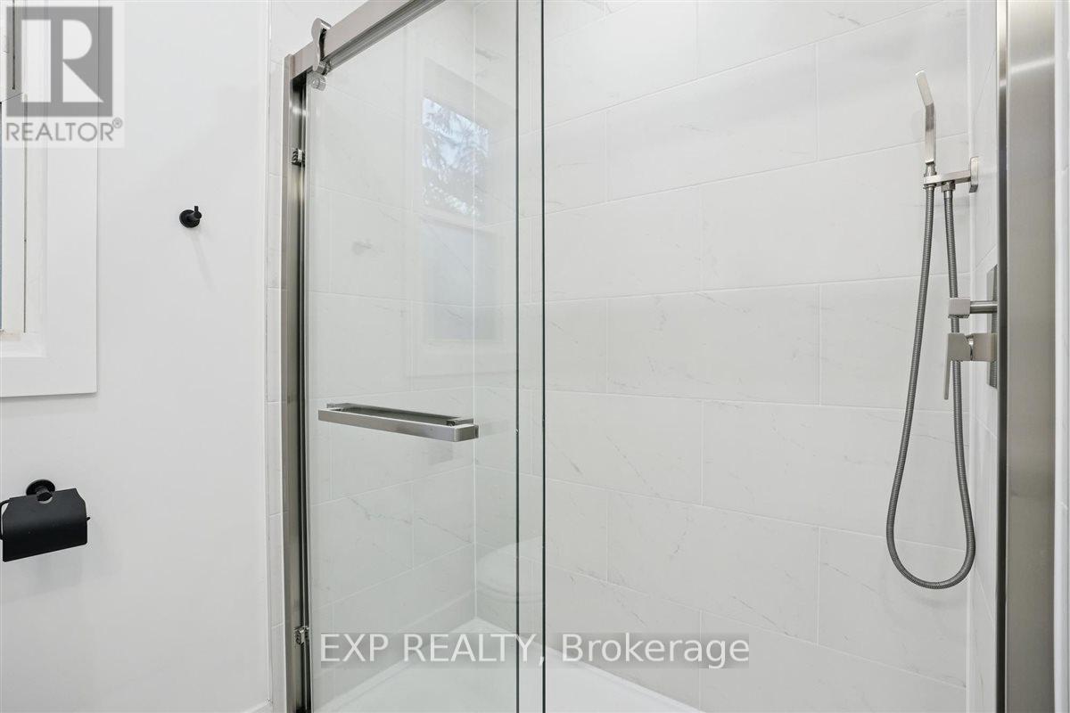 41 Cameron Avenue S, Hamilton, Ontario  L8K 2X1 - Photo 10 - X12538974