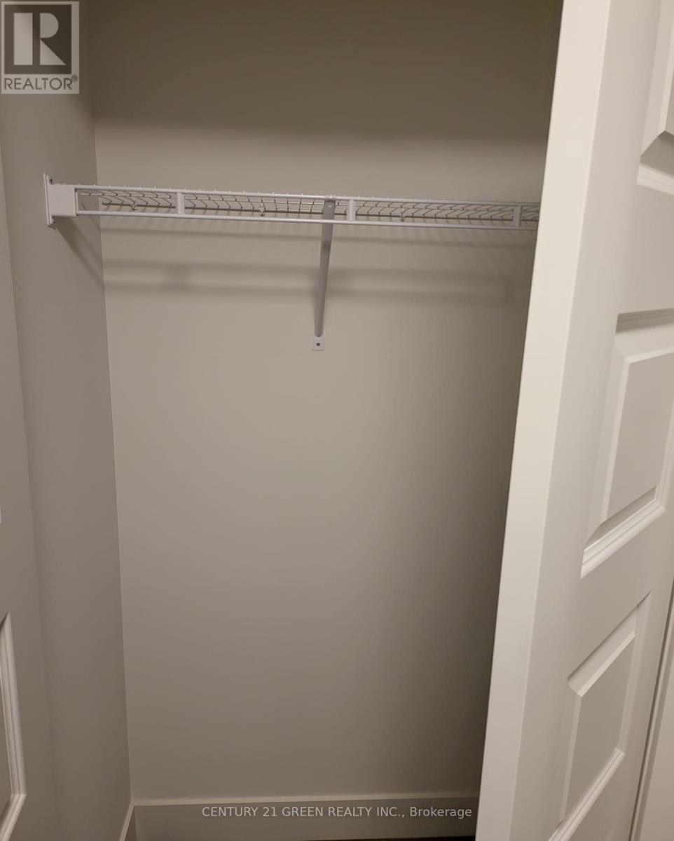 313 - 103 Roger Street, Waterloo, Ontario  N2J 0G2 - Photo 5 - X12539062