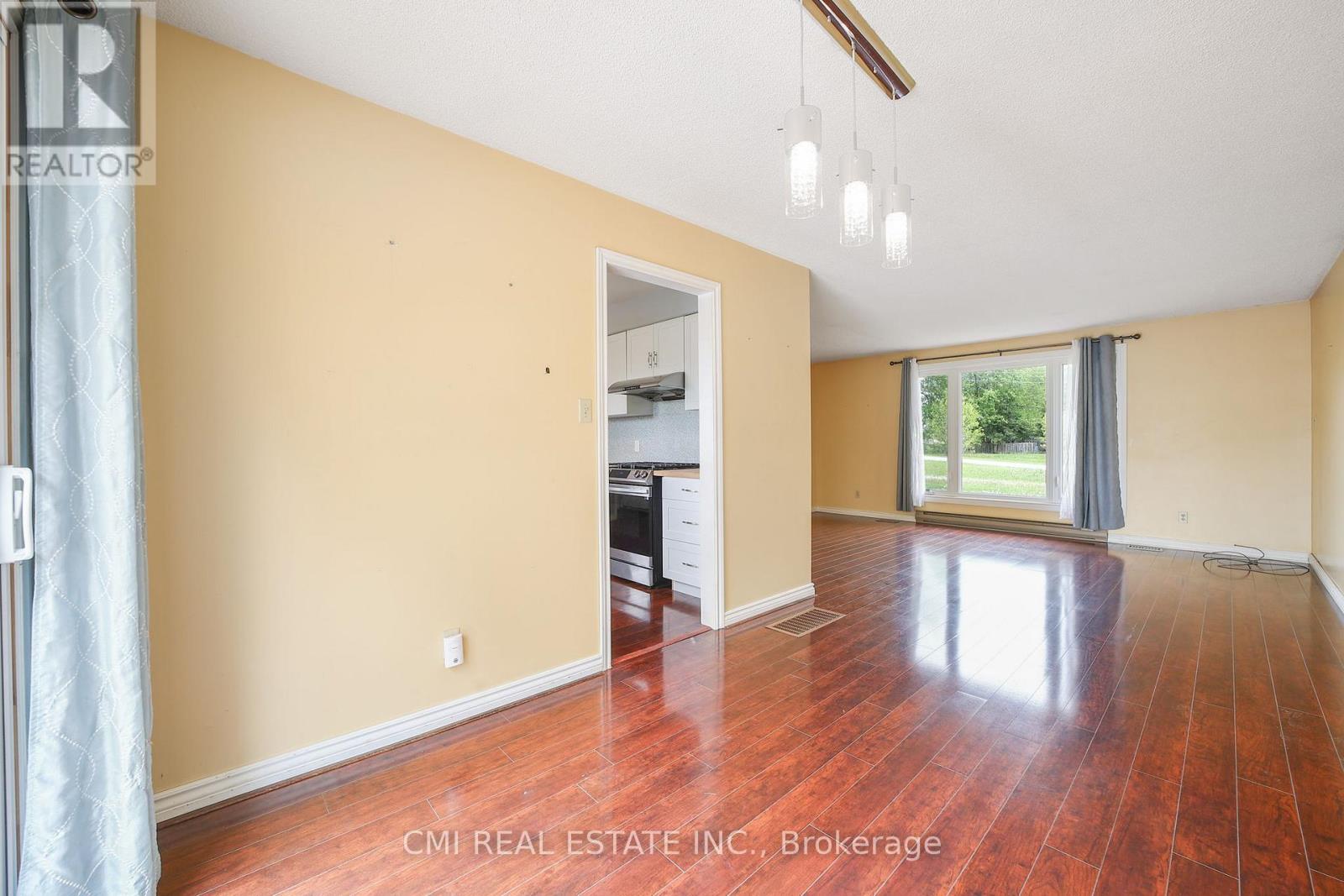 1 Jeffery Drive, Mulmur, Ontario  L0N 1M0 - Photo 10 - X12539118