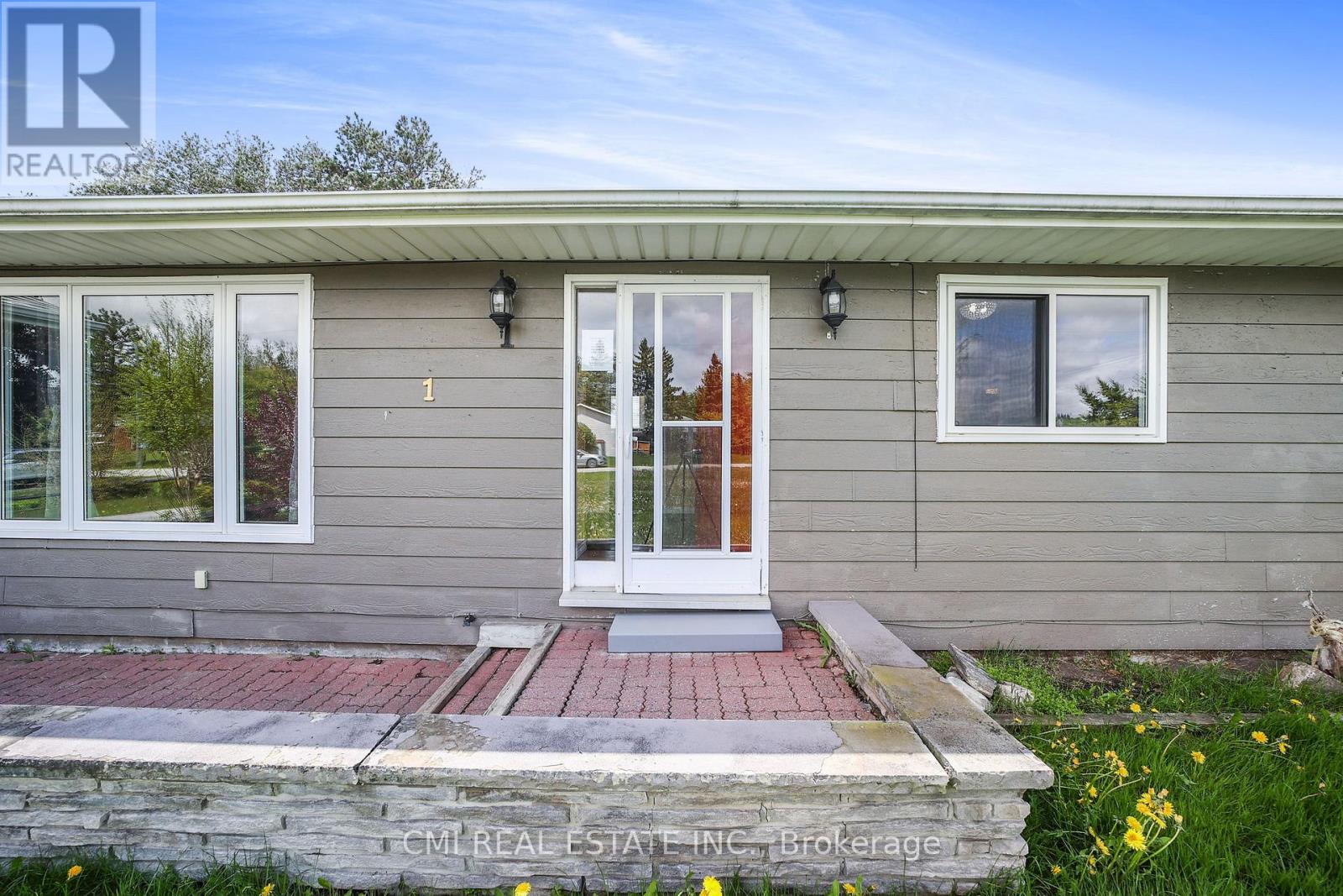 1 Jeffery Drive, Mulmur, Ontario  L0N 1M0 - Photo 3 - X12539118