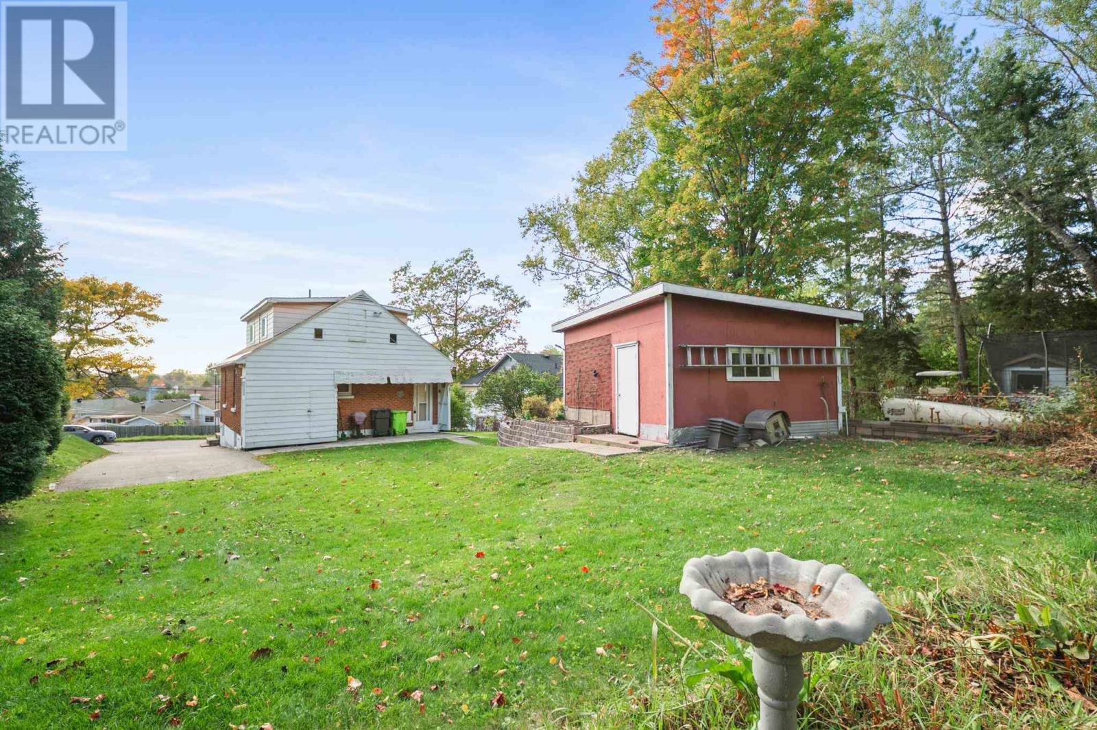 34 Elliott Rd, Sault Ste. Marie, Ontario  P6C 2Z4 - Photo 4 - SM252946