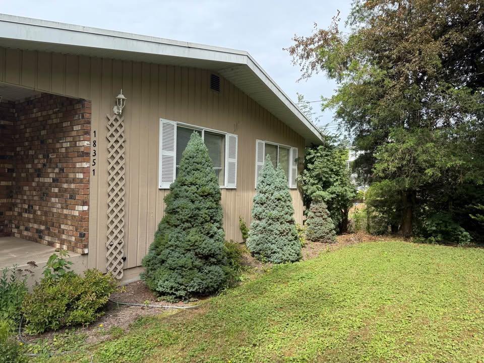 18351 74 Avenue, Surrey, British Columbia  V4N 6C1 - Photo 2 - R3066375