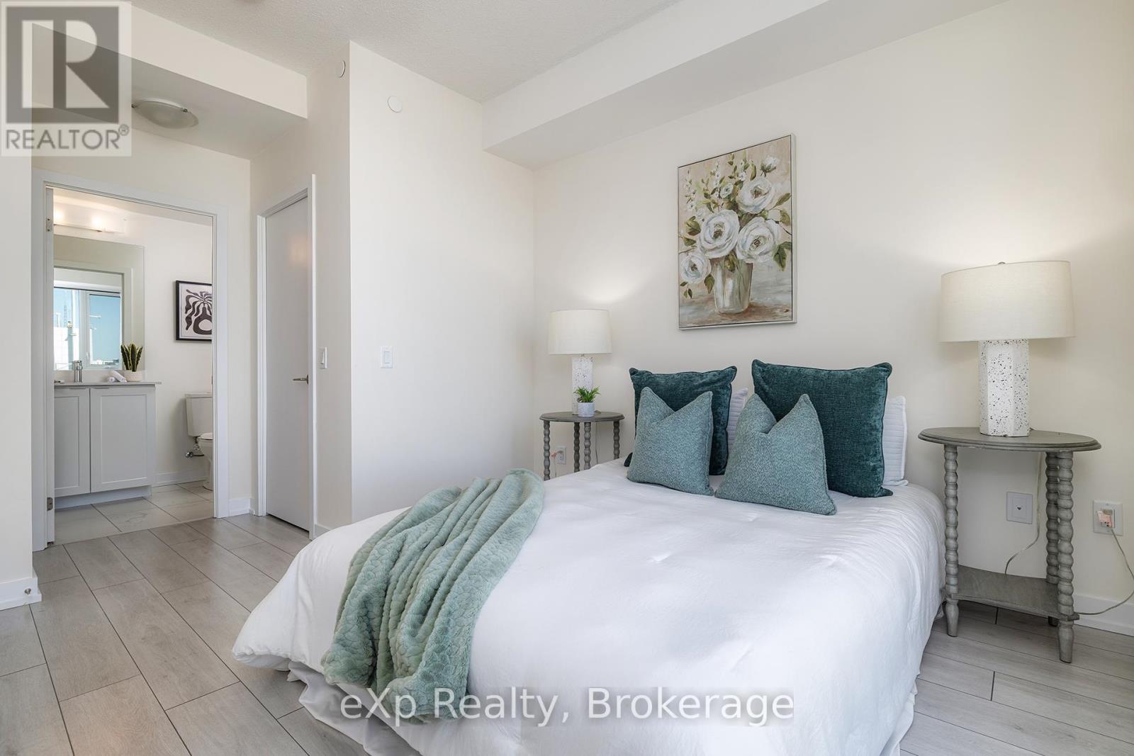 1401 - 55 Duke Street W, Kitchener, Ontario  N2G 1A6 - Photo 10 - X12539144