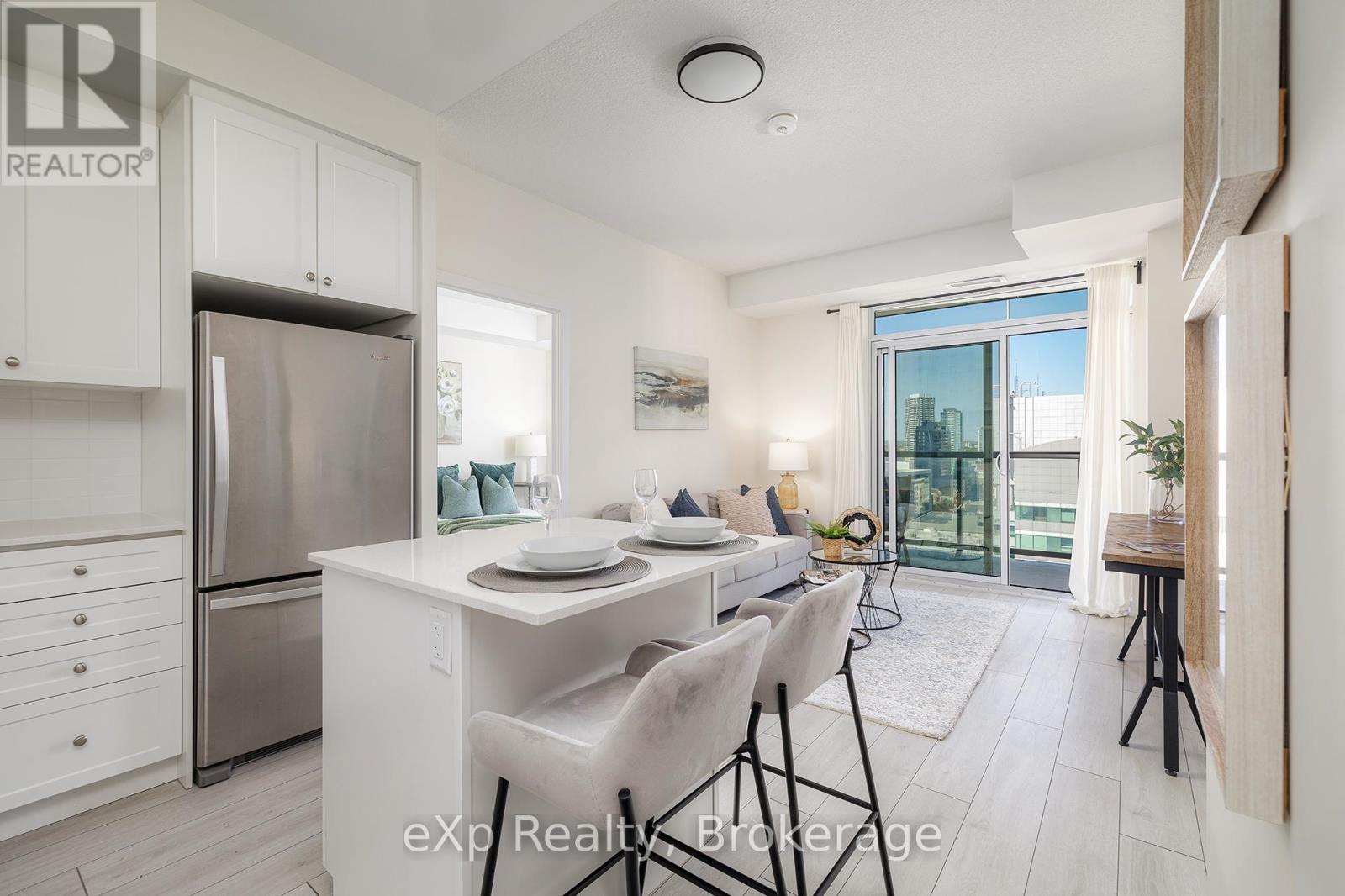 1401 - 55 Duke Street W, Kitchener, Ontario  N2G 1A6 - Photo 4 - X12539144