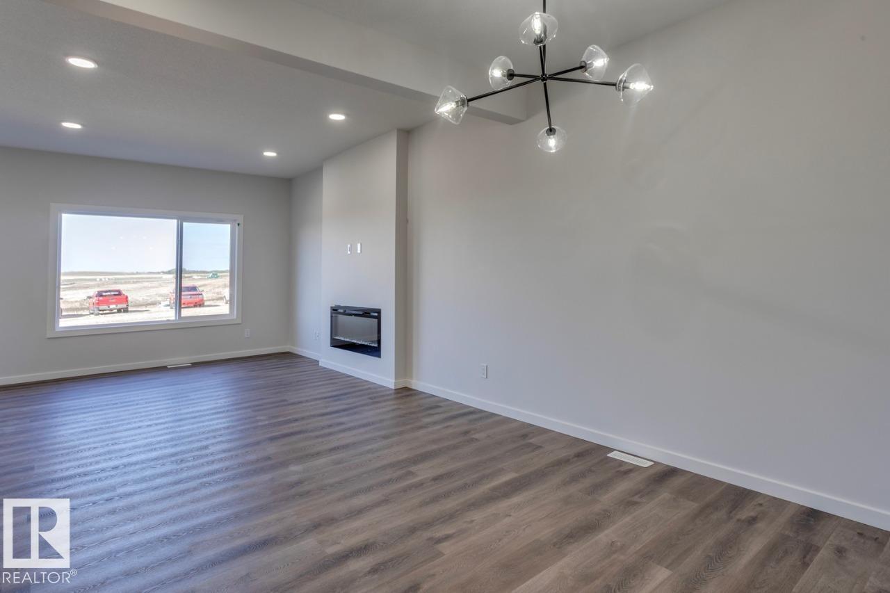 8 Chartres Cl, St. Albert, Alberta  T8N 0R6 - Photo 9 - E4465514