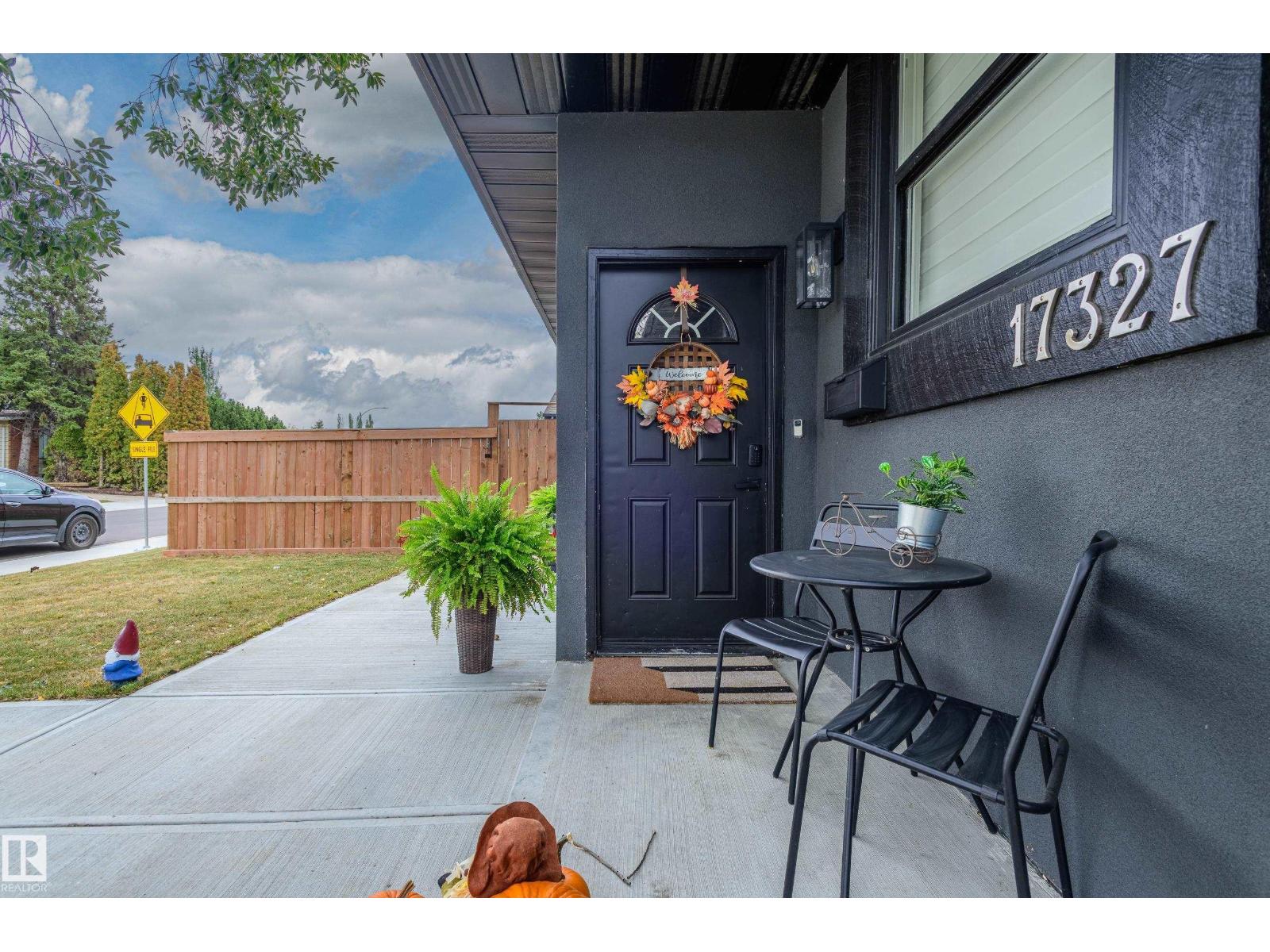 17327 106 ST NW, Edmonton, Alberta