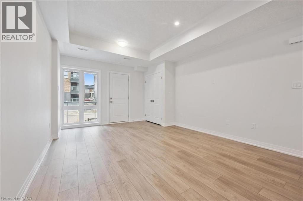 135 Reverie Way, Kitchener, Ontario N2E 0K5 - Photo 5 - 40787905