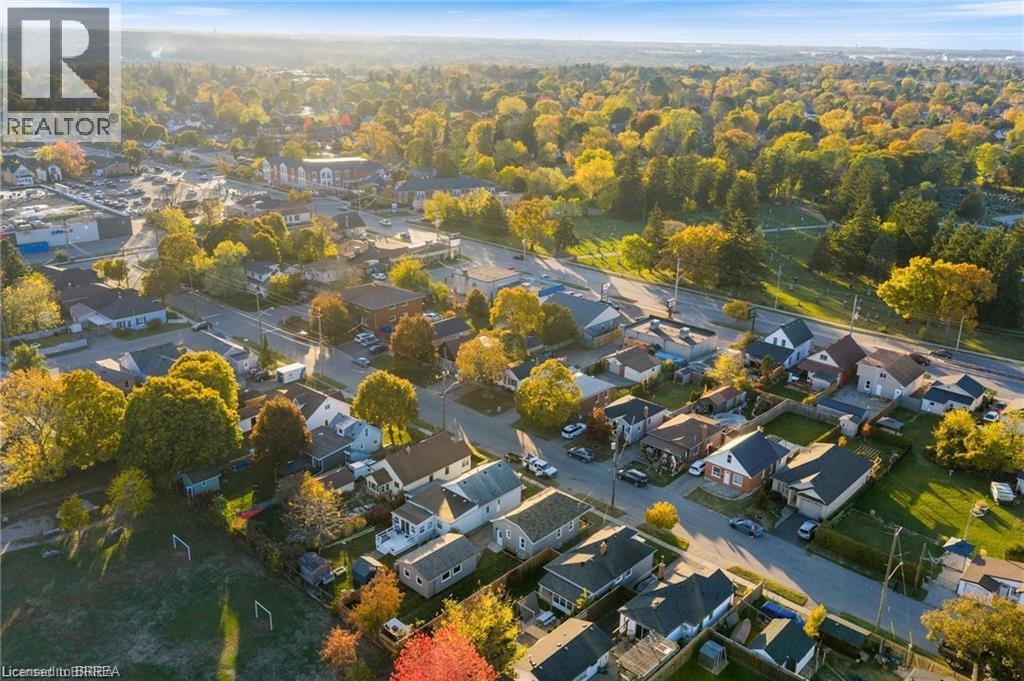 25 Dundee Street, Brantford, Ontario  N3R 4M2 - Photo 9 - 40786169