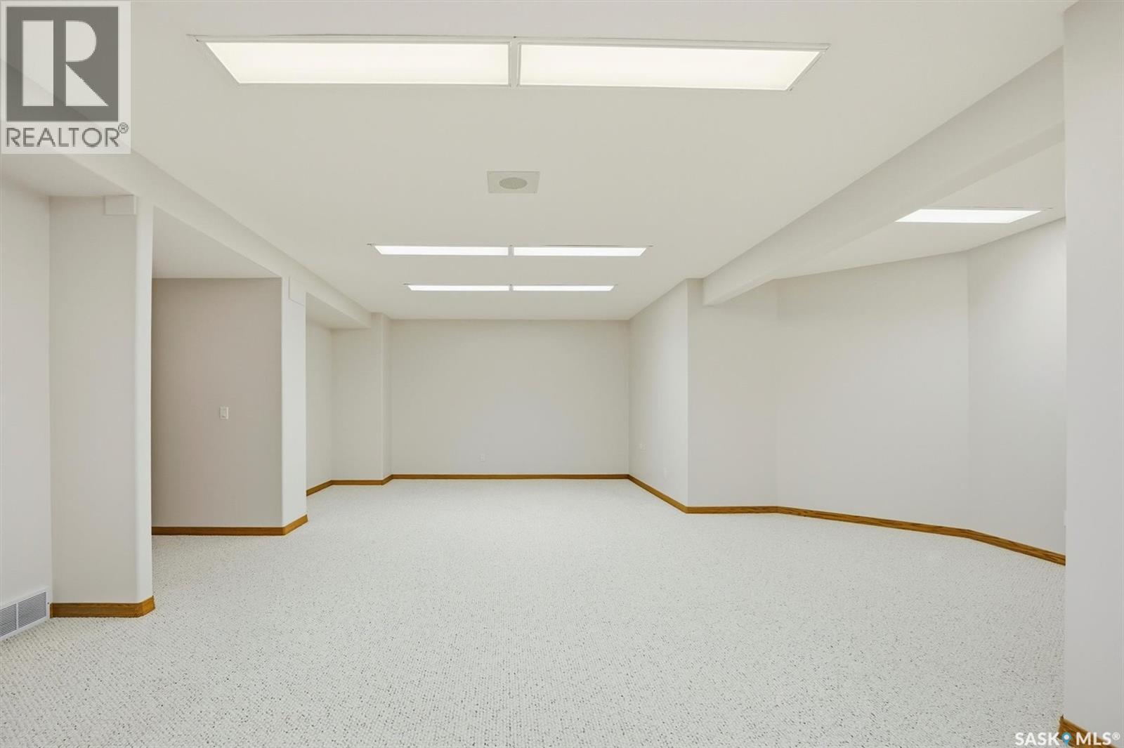 228 Braeshire Lane, Saskatoon, Saskatchewan  S7V 1B2 - Photo 39 - SK023836