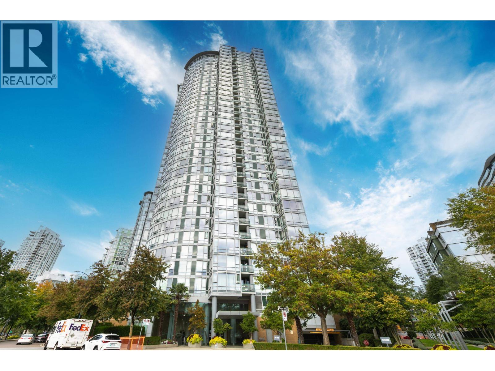 1101 1033 MARINASIDE CRESCENT, Vancouver, British Columbia
