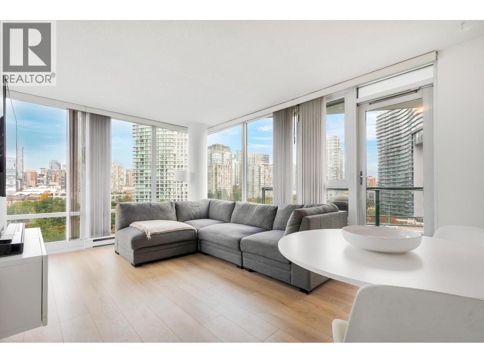 1101 1033 Marinaside Crescent, Vancouver, British Columbia  V6Z 3A3 - Photo 8 - R3056544