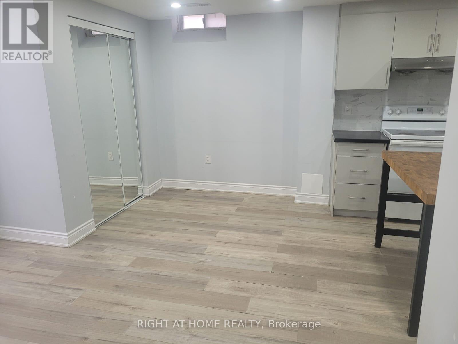 Lower - 88 Snowcap Road, Brampton, Ontario L6R 1W2 - Photo 22 - W12508390