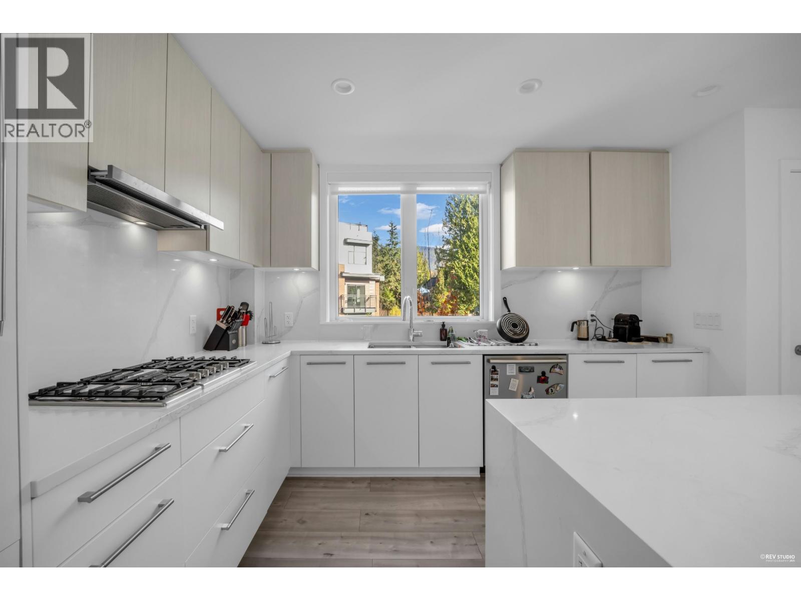 247 2035 Glenaire Drive, North Vancouver, British Columbia  V7P 1Y2 - Photo 9 - R3066712