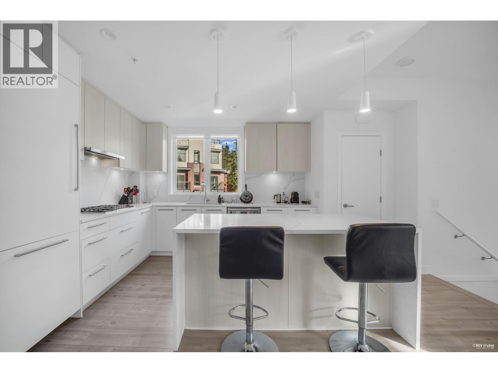 247 2035 Glenaire Drive, North Vancouver, British Columbia  V7P 1Y2 - Photo 6 - R3066712