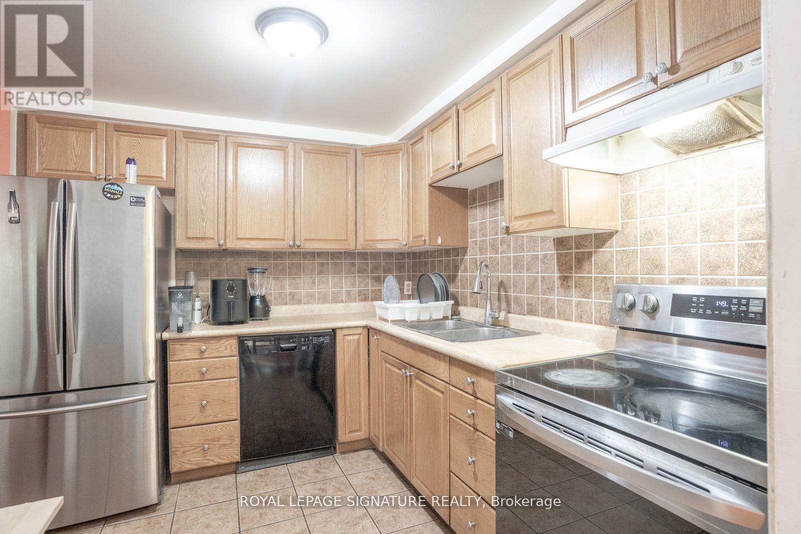 78 Grandridge Crescent, Guelph, Ontario  N1H 8G3 - Photo 12 - X12536968