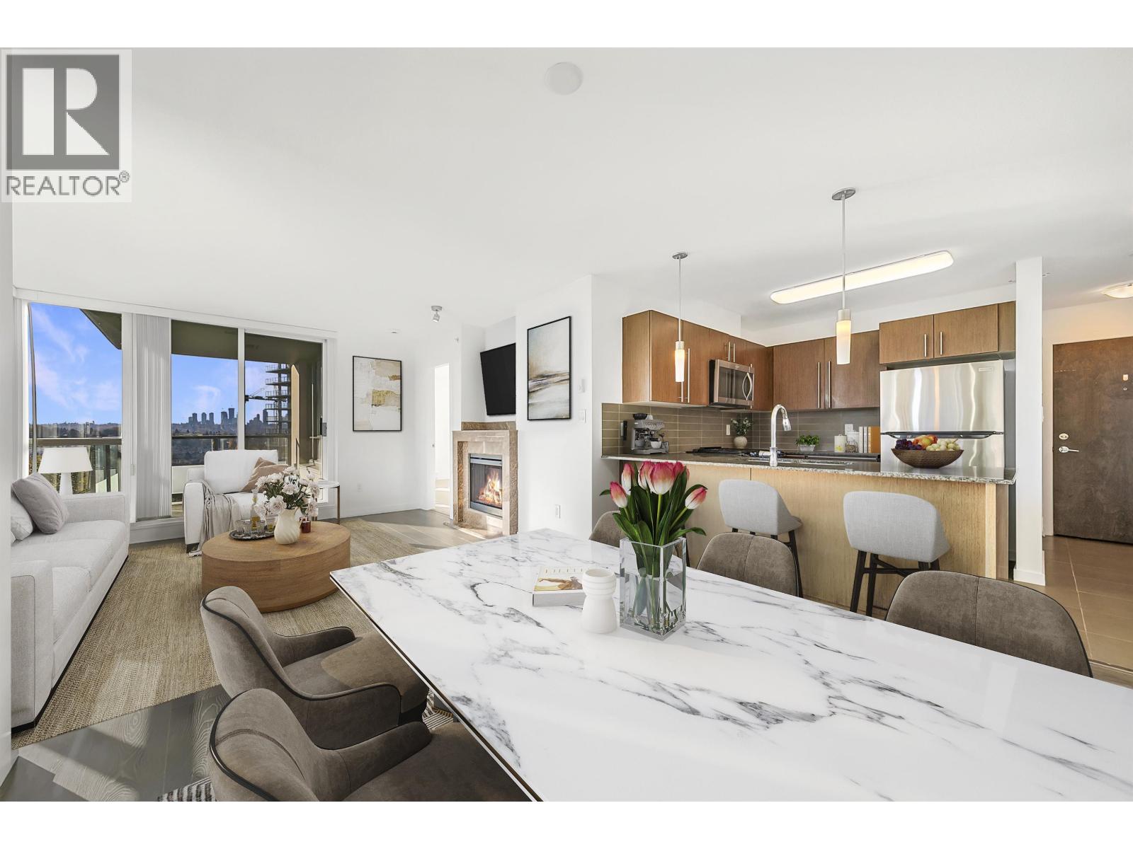 907 4888 BRENTWOOD DRIVE, Burnaby, British Columbia