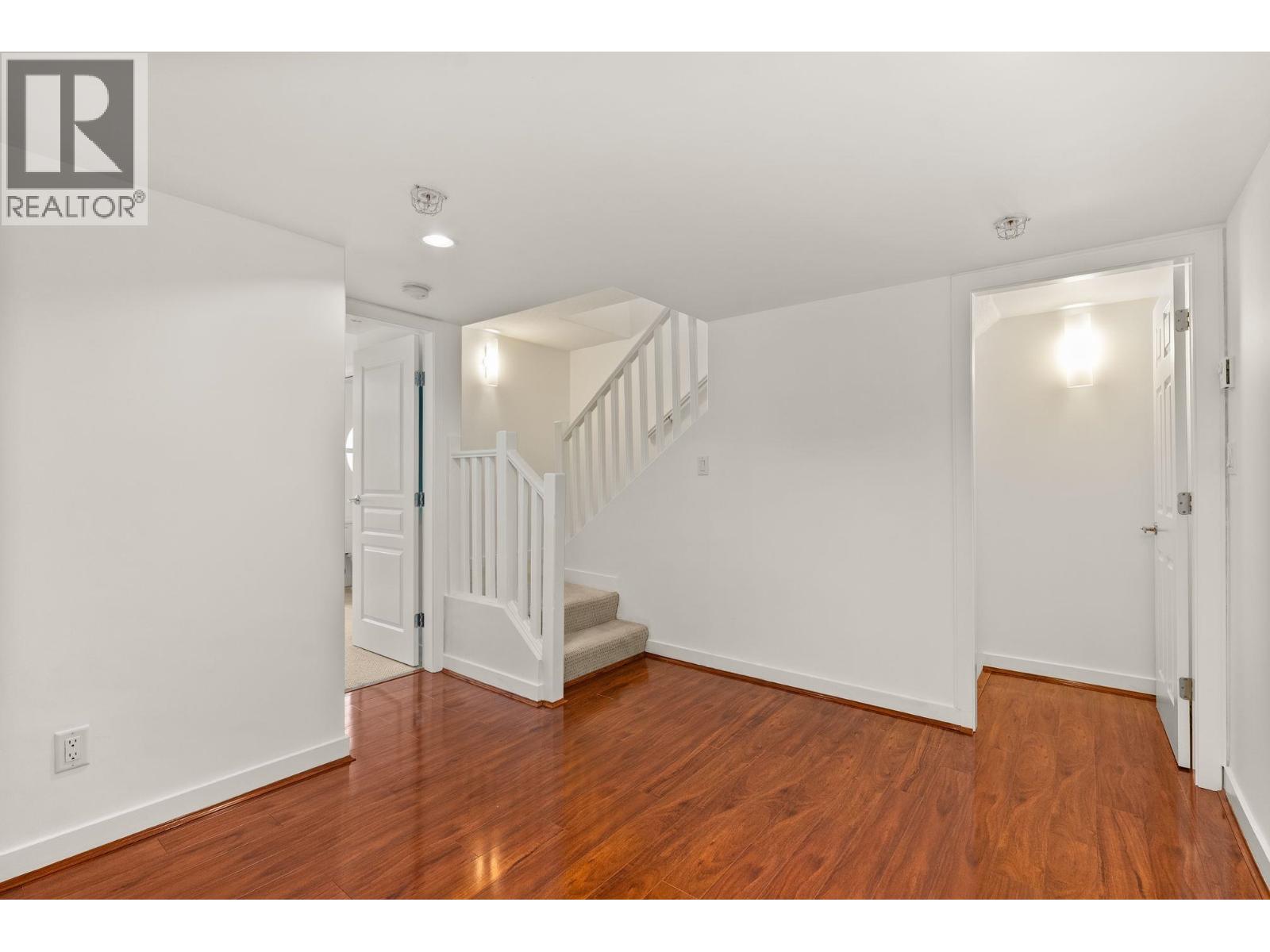 1468 Cedar Cottage Mews, Vancouver, British Columbia  V5N 5Z1 - Photo 16 - R3066745