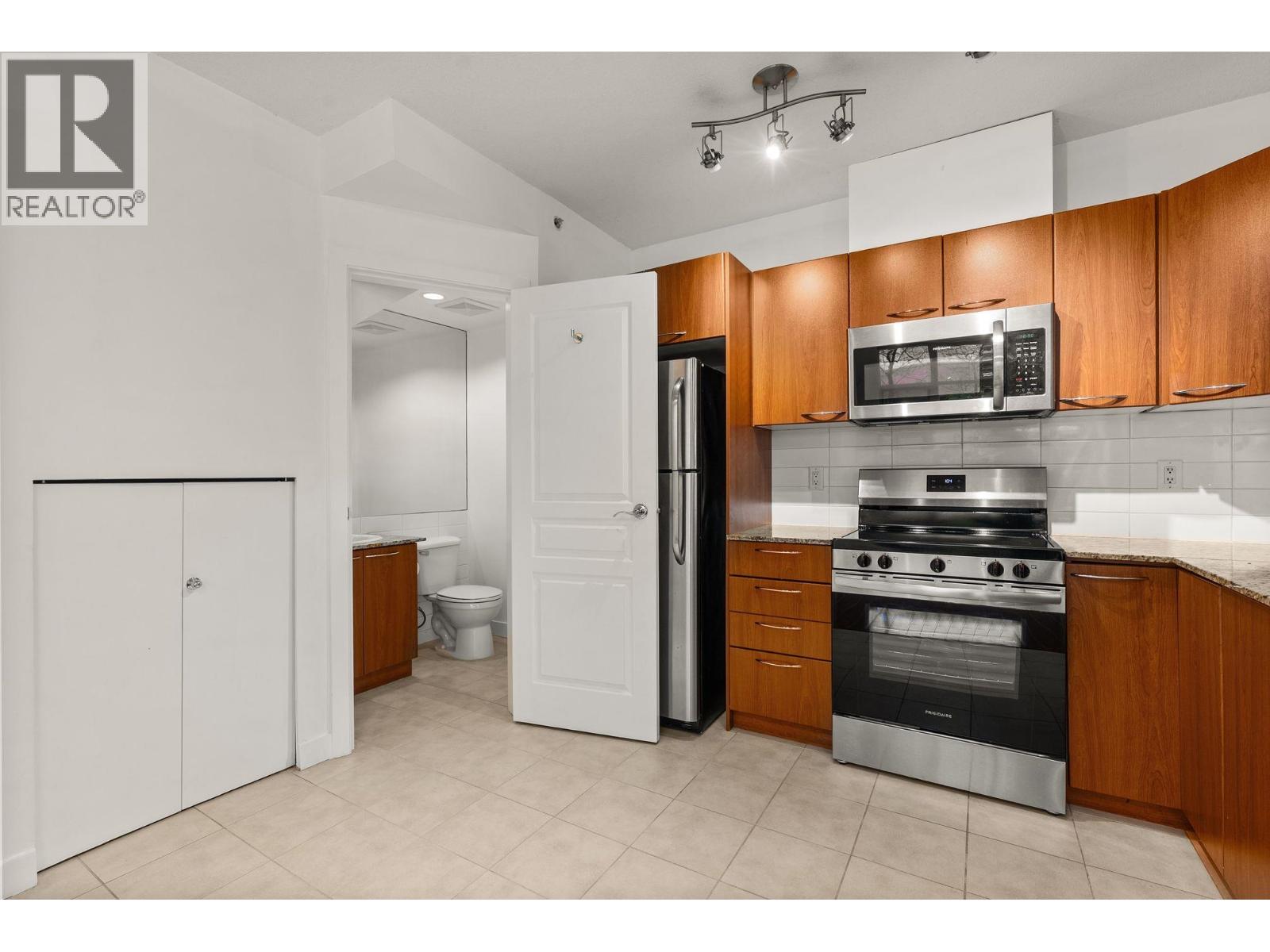 1468 Cedar Cottage Mews, Vancouver, British Columbia  V5N 5Z1 - Photo 12 - R3066745