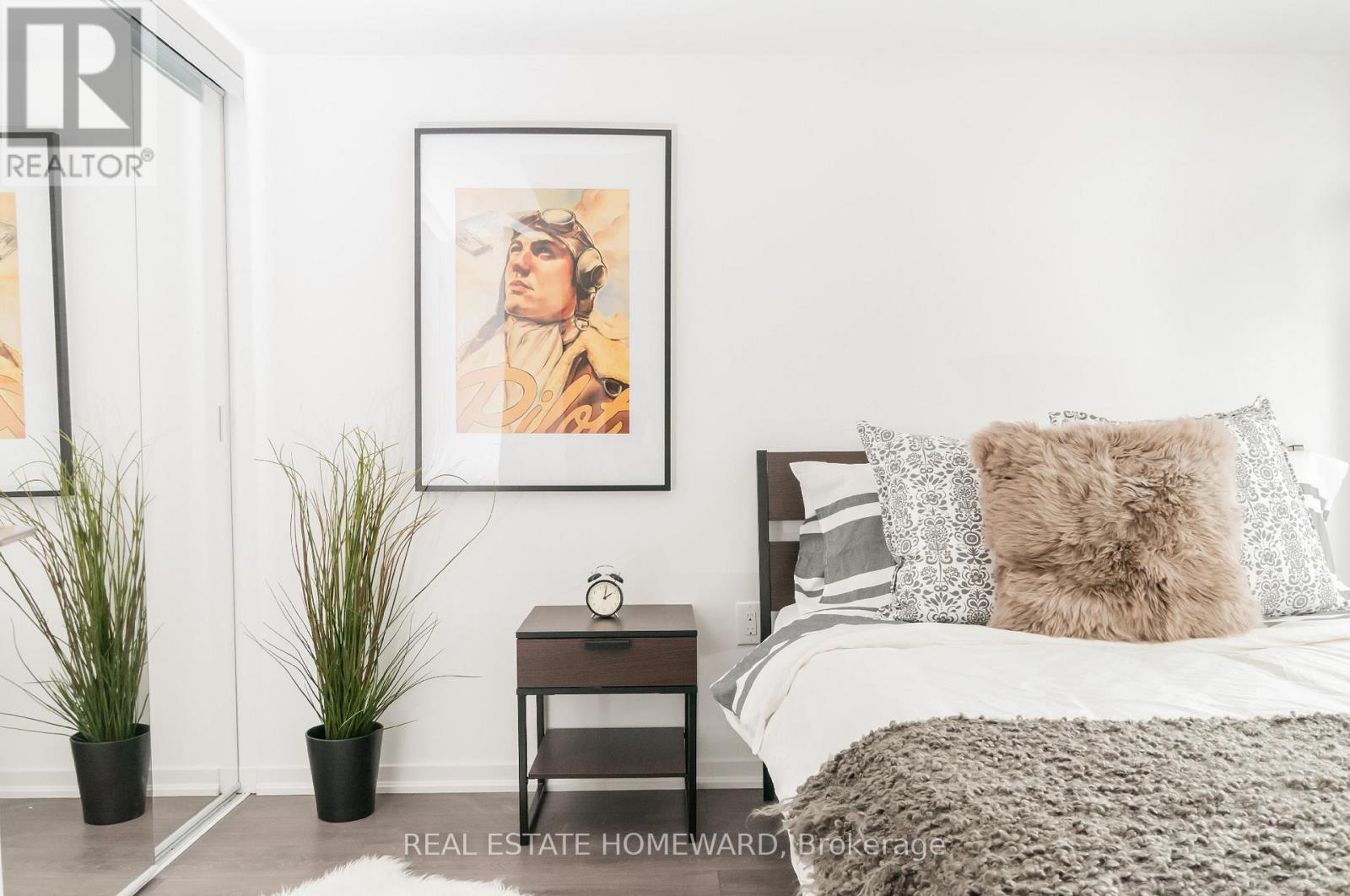 1812 - 36 Lisgar Street, Toronto, Ontario  M6J 0C7 - Photo 9 - C12539154