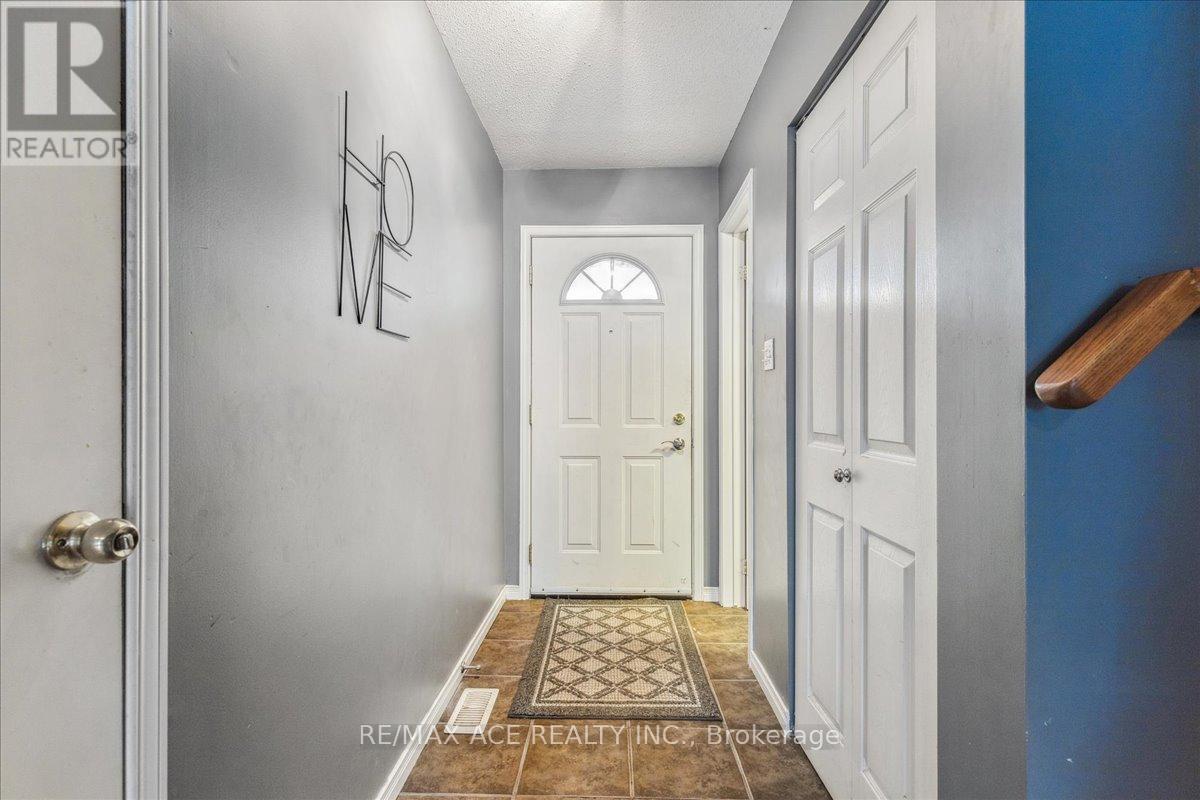 8 - 1330 Trowbridge Drive, Oshawa, Ontario  L1G 7R7 - Photo 5 - E12539160