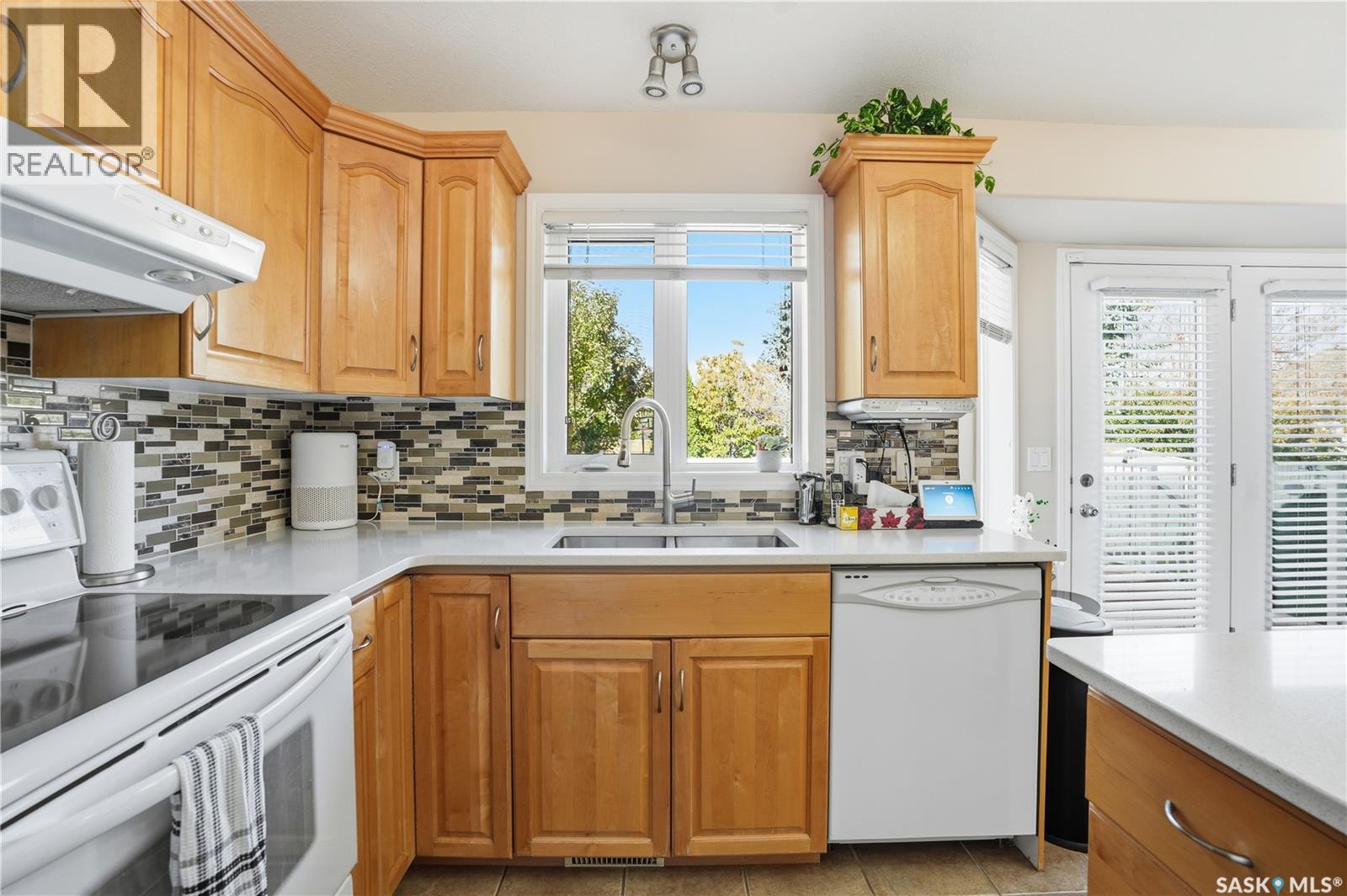 223 Blackburn Crescent, Saskatoon, Saskatchewan  S7V 1E9 - Photo 12 - SK021228