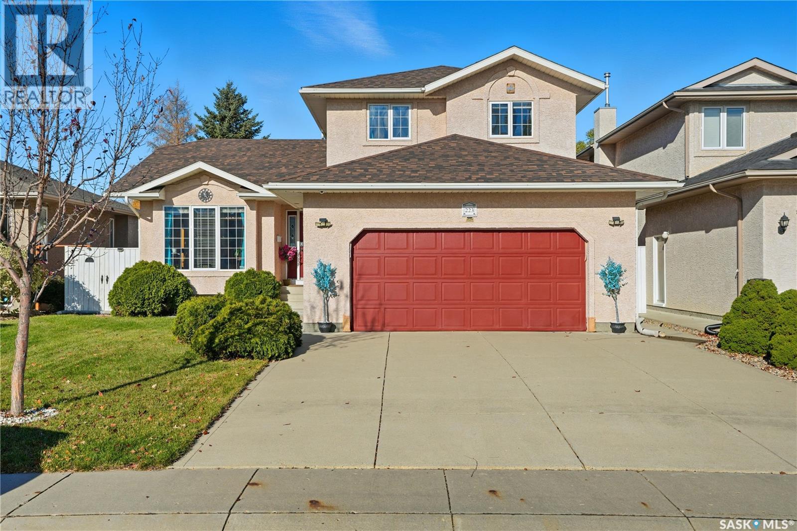 223 Blackburn Crescent, Saskatoon, Saskatchewan  S7V 1E9 - Photo 1 - SK021228