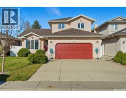 223 Blackburn CRESCENT Briarwood