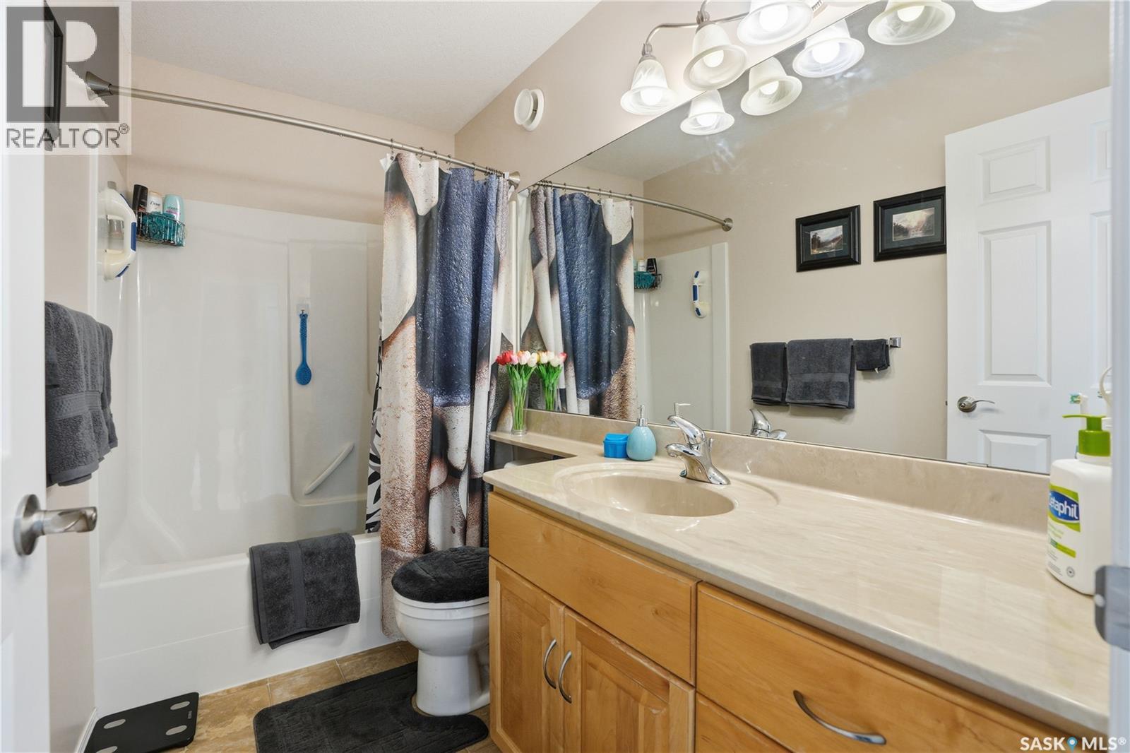 223 Blackburn Crescent, Saskatoon, Saskatchewan  S7V 1E9 - Photo 29 - SK021228