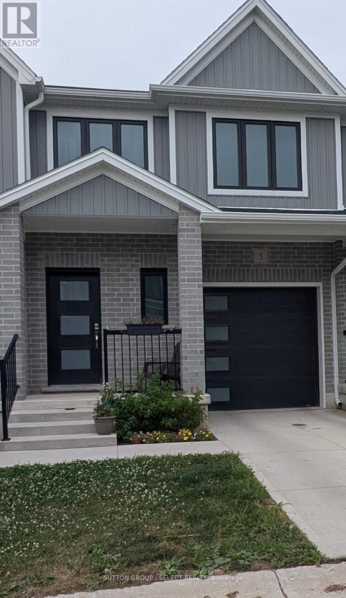 3 - 1 Miller Drive, Lucan Biddulph, Ontario  N0M 2J0 - Photo 3 - X12539302