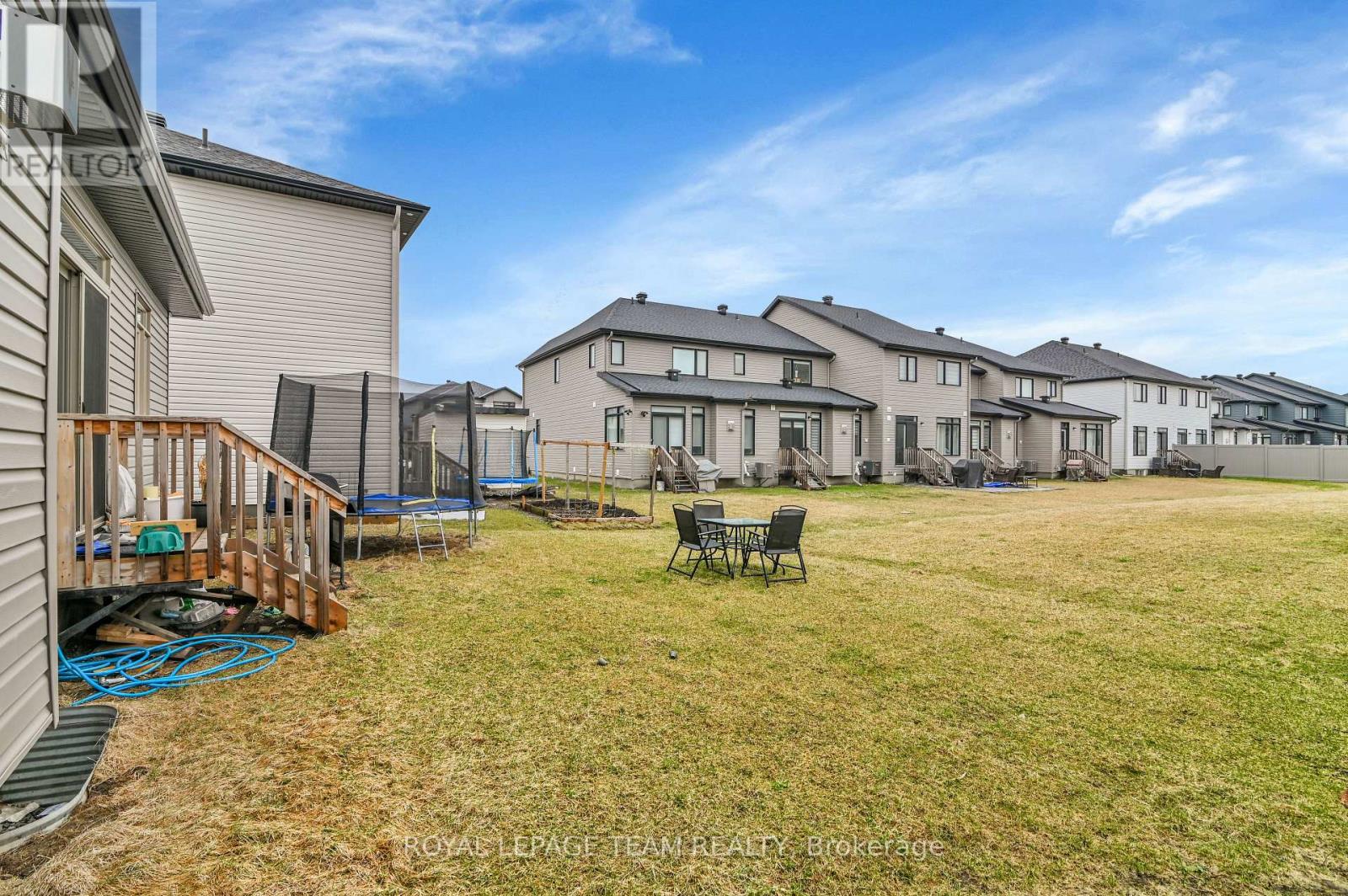 202 Zinnia Way, Ottawa, Ontario  K4M 0L4 - Photo 32 - X12539190