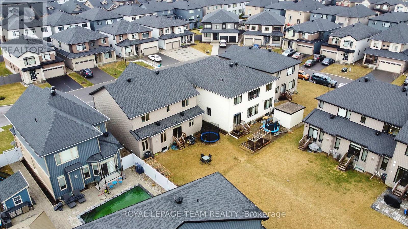 202 Zinnia Way, Ottawa, Ontario  K4M 0L4 - Photo 37 - X12539190