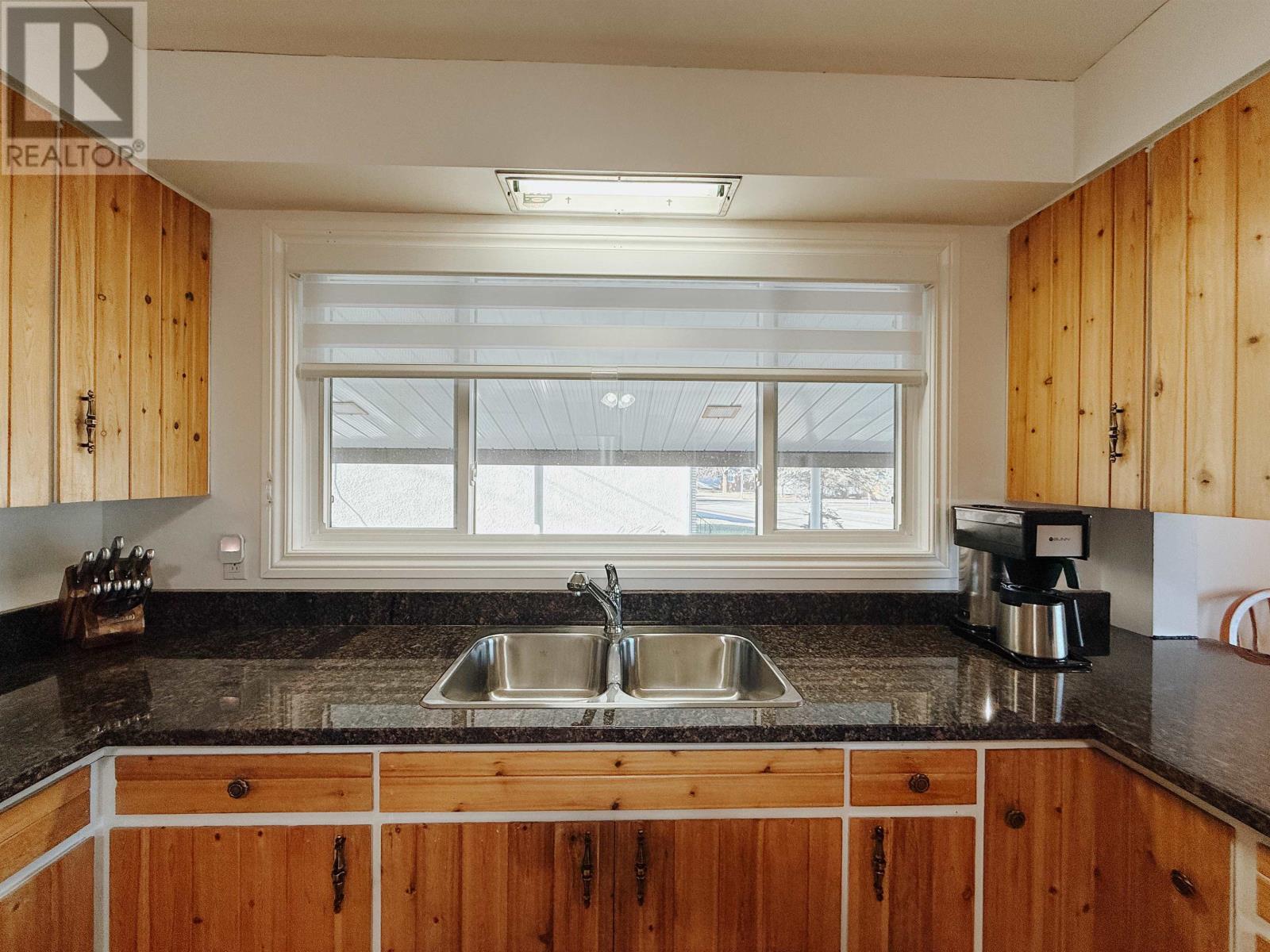 1271 Valley Drive, Kenora, Ontario  P9N 2W8 - Photo 9 - TB253458