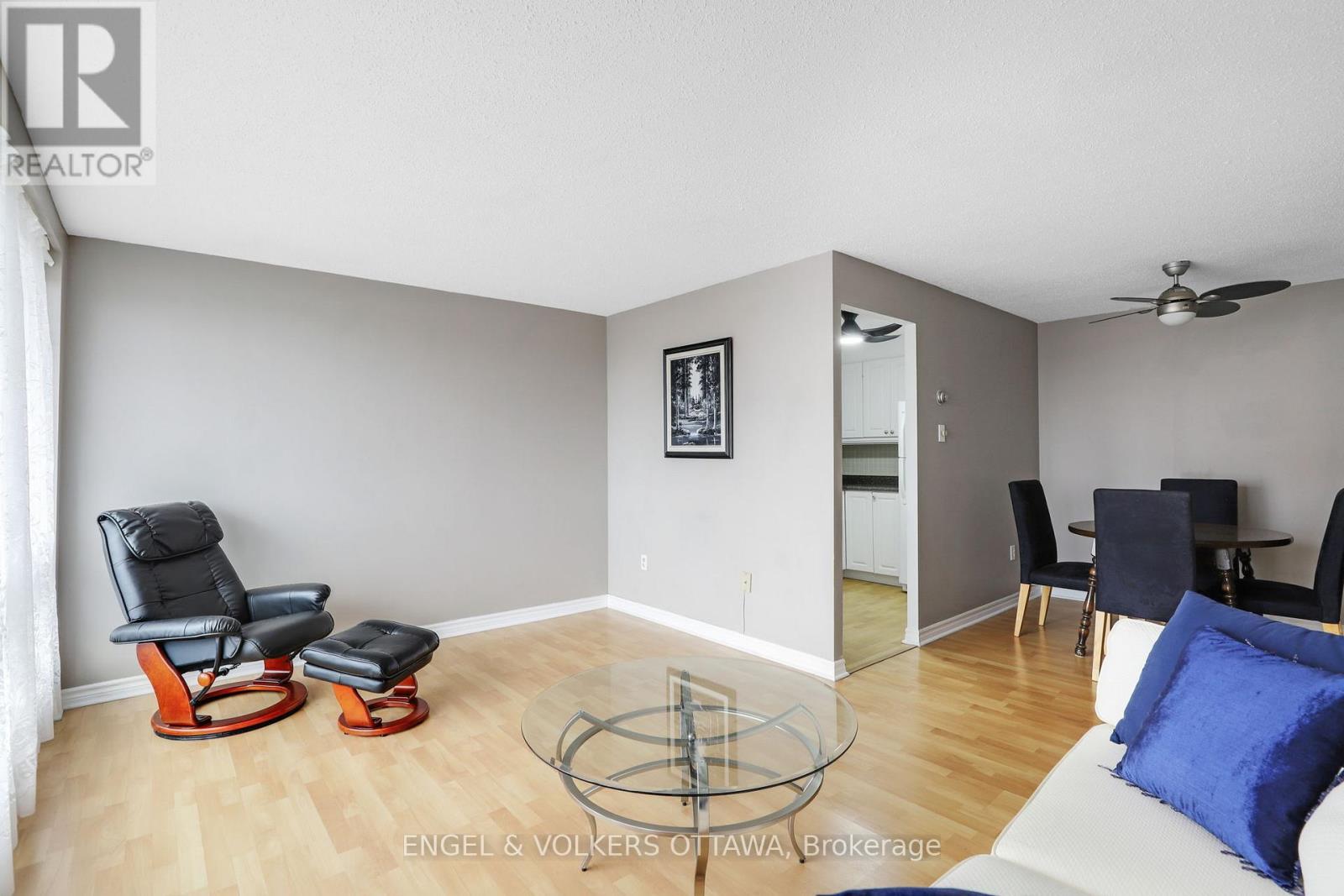 814 - 3100 Carling Avenue, Ottawa, Ontario  K2B 6J6 - Photo 5 - X12539238