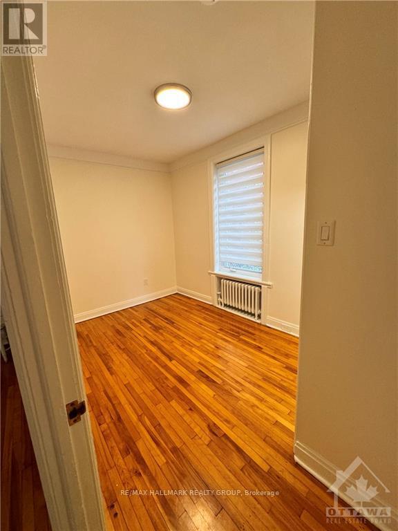 A - 50 Sweetland Avenue, Ottawa, Ontario K1N 7T6 - Photo 4 - X12539240