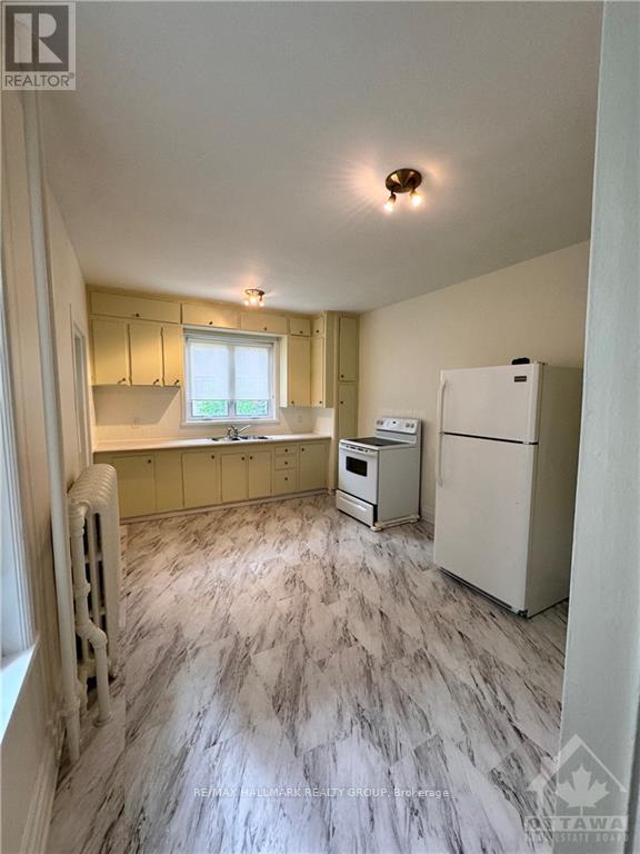 A - 50 Sweetland Avenue, Ottawa, Ontario K1N 7T6 - Photo 6 - X12539240