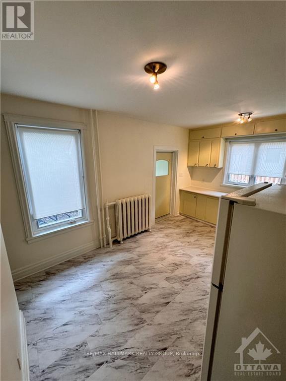 A - 50 Sweetland Avenue, Ottawa, Ontario K1N 7T6 - Photo 8 - X12539240