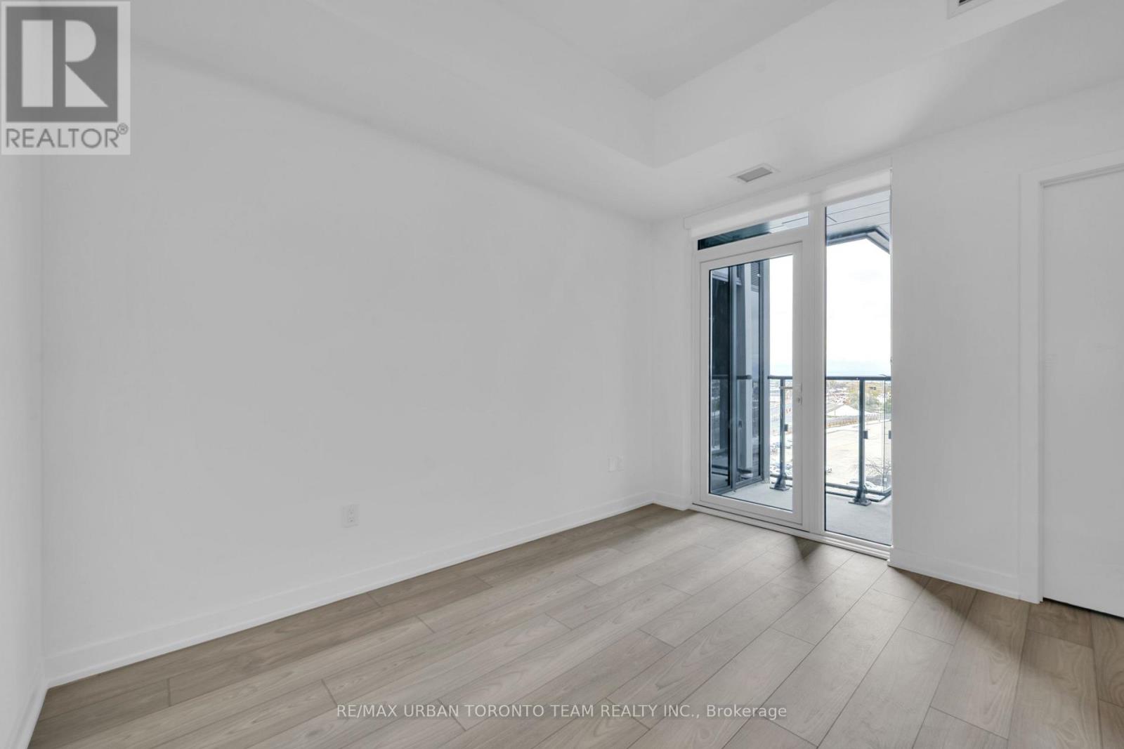 524 - 1007 The Queensway, Toronto, Ontario  M8Z 6C7 - Photo 11 - W12539188